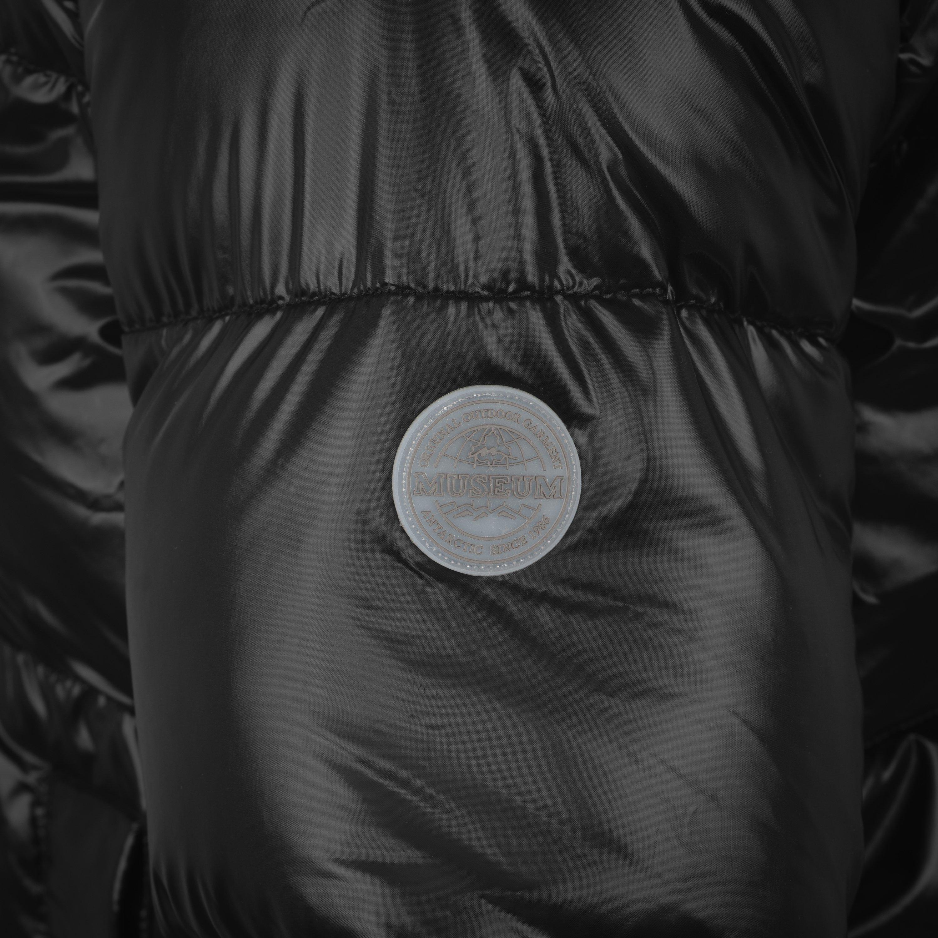 Negro - Museum - Women's Short Puffer Jacket - 4