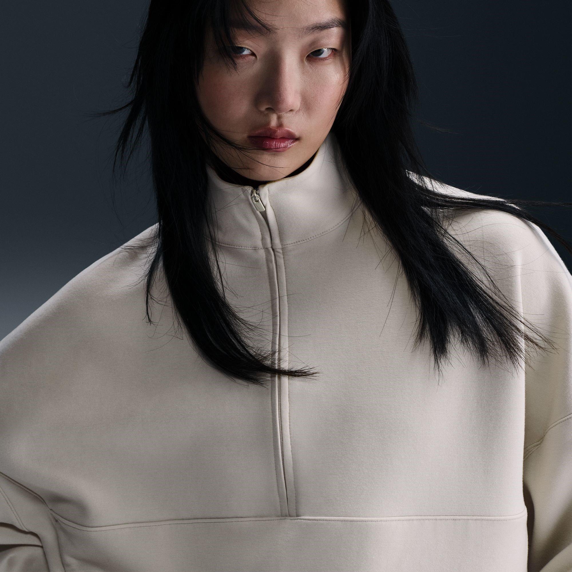 LT Orwd LT Iron - Nike - 24.7 Over Sized half Zip Sweater - 11