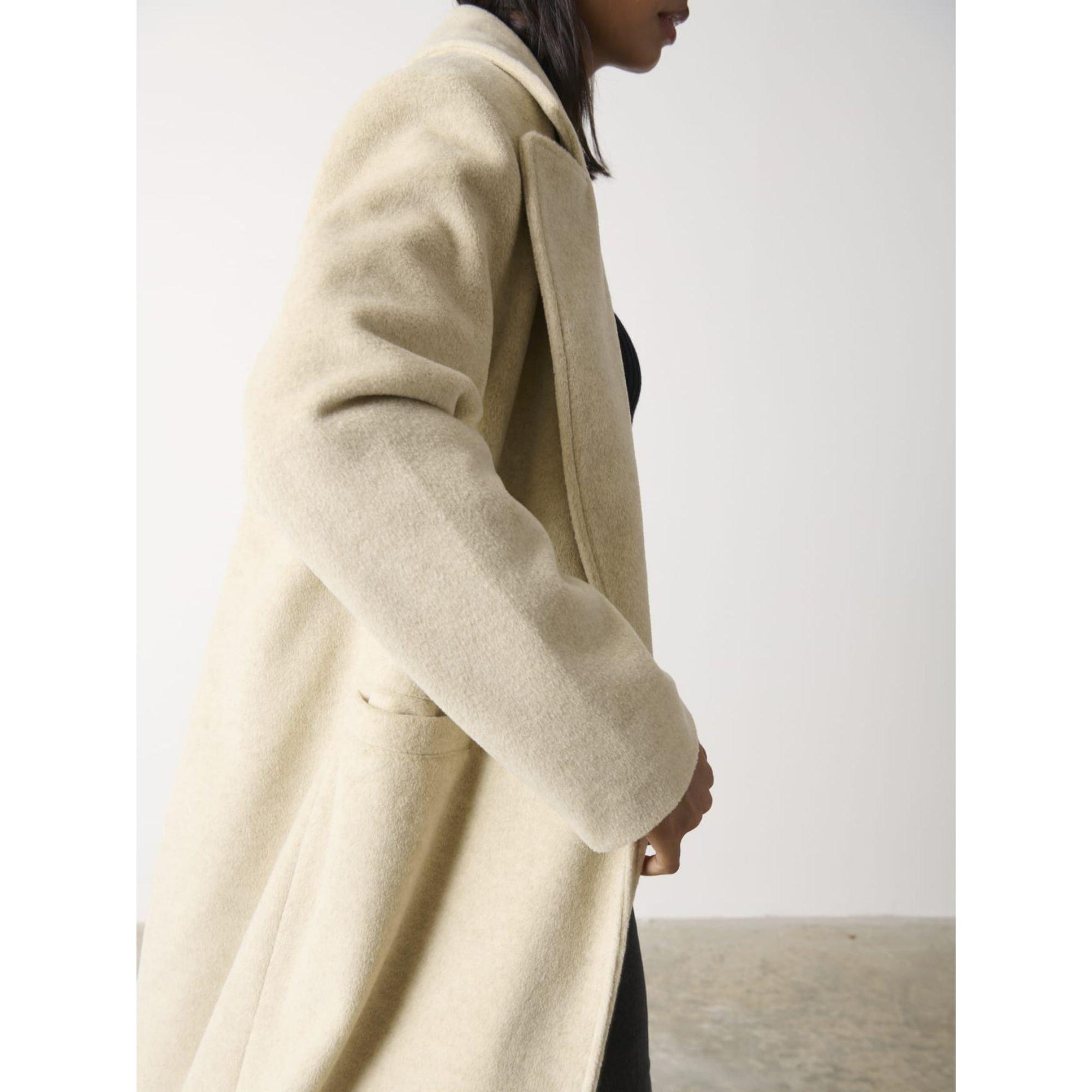 Oatmeal - Pretty Lavish - Women's Ezra Boxy Collared Long-Sleeve Oversized Fit Overcoat - 4