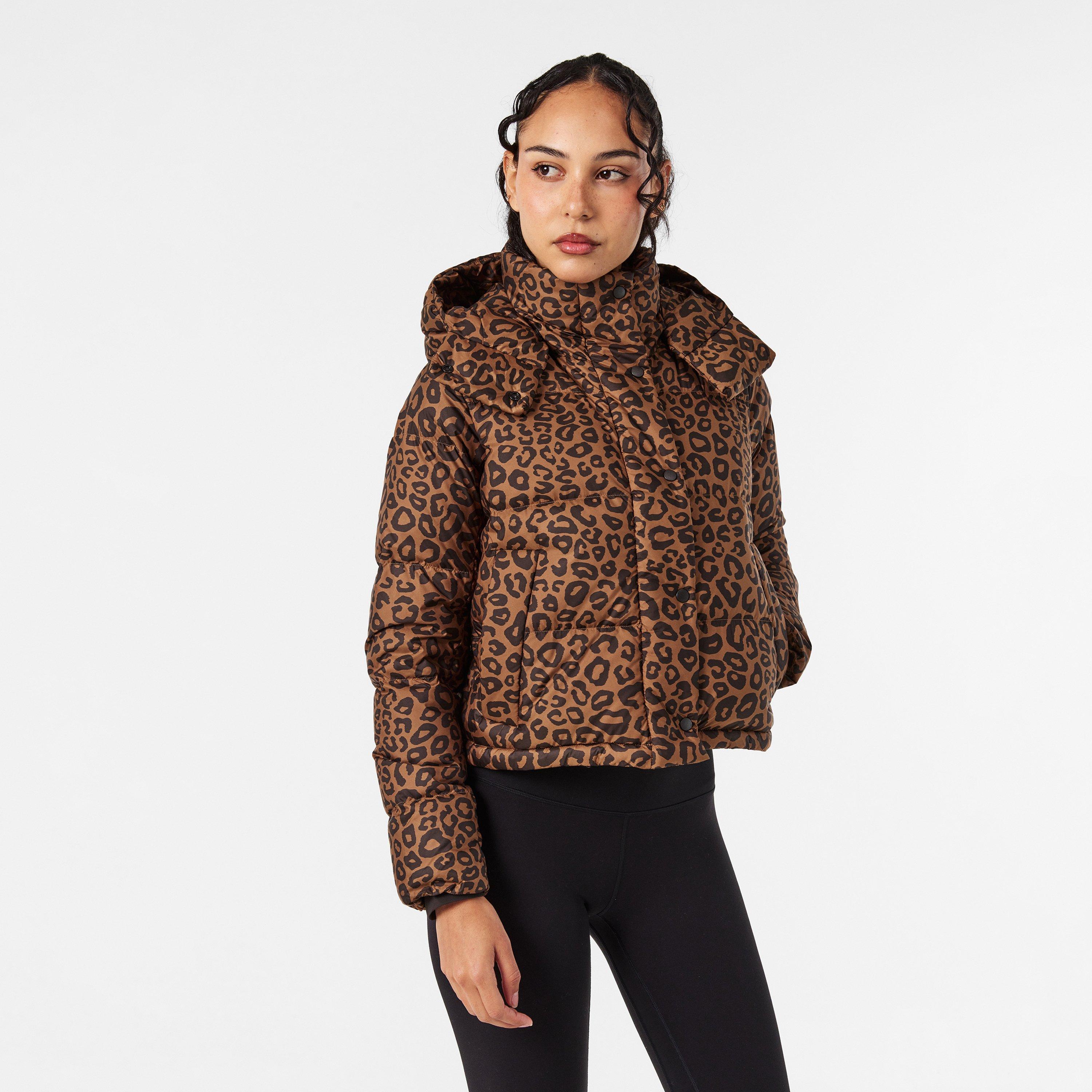 Leo Desert - Lululemon - Women's Wunder Puff Cropped Insulated Short Puffer Jacket - 3