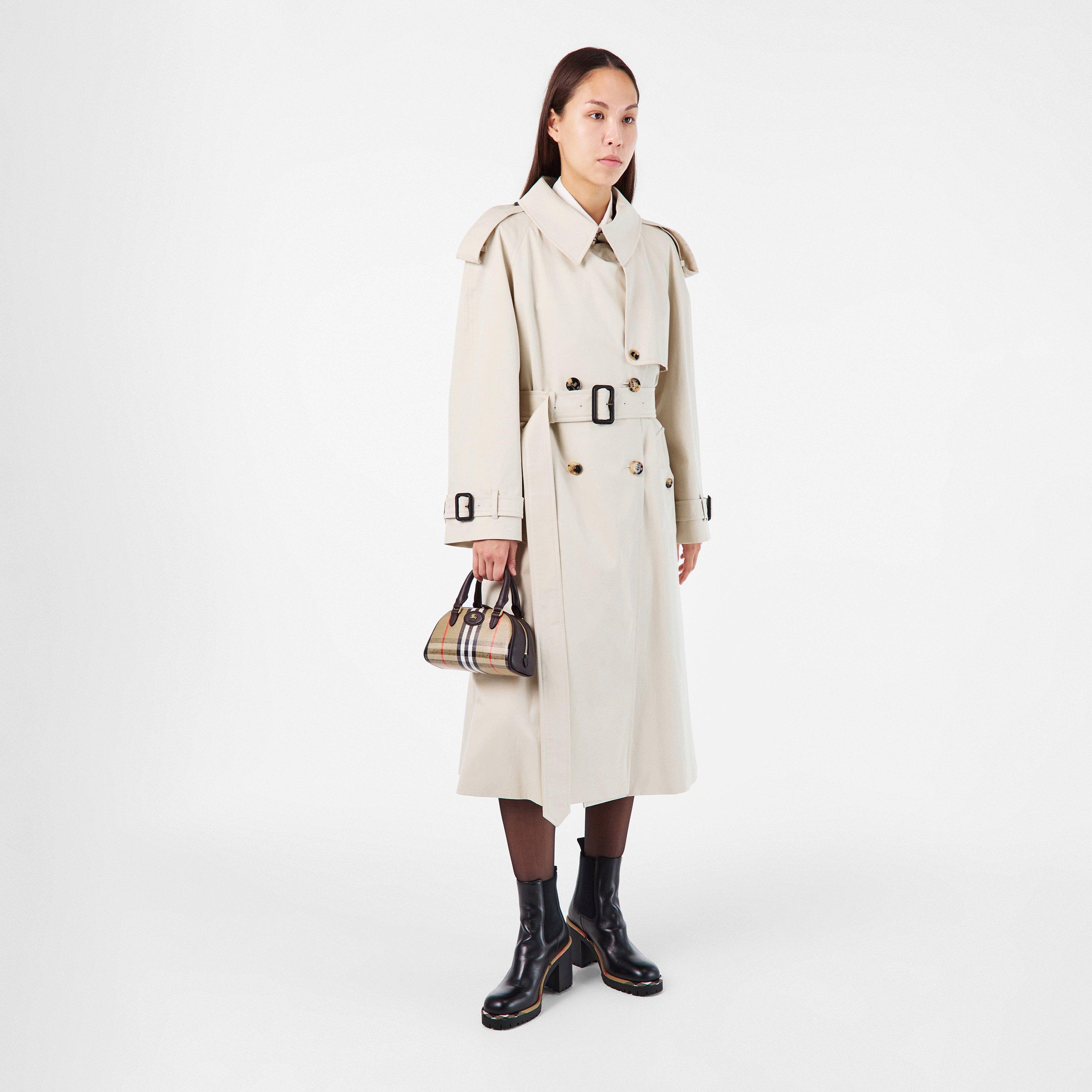 Clam - Burberry - Women's Fitzrovia Double-Breasted Tailored Fit Trench Coat - 6