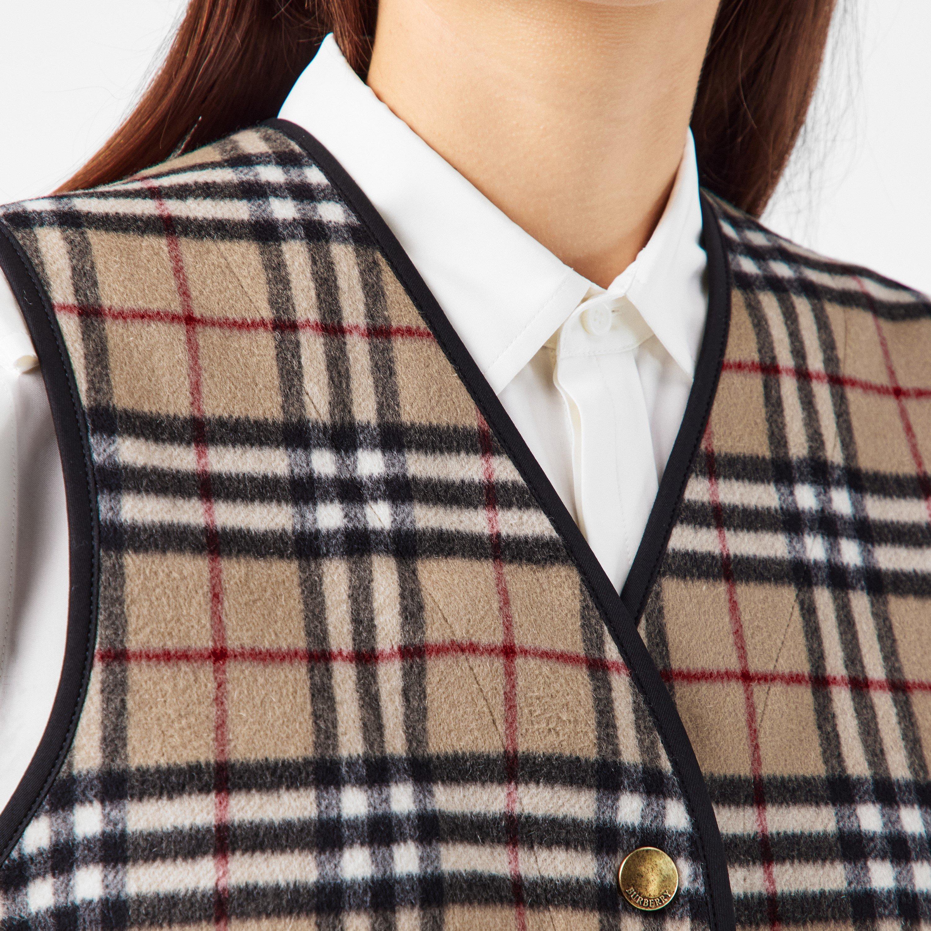 BEIGE IP CHK - Burberry - Women's Valence Diamond Quilted Jacket - 5