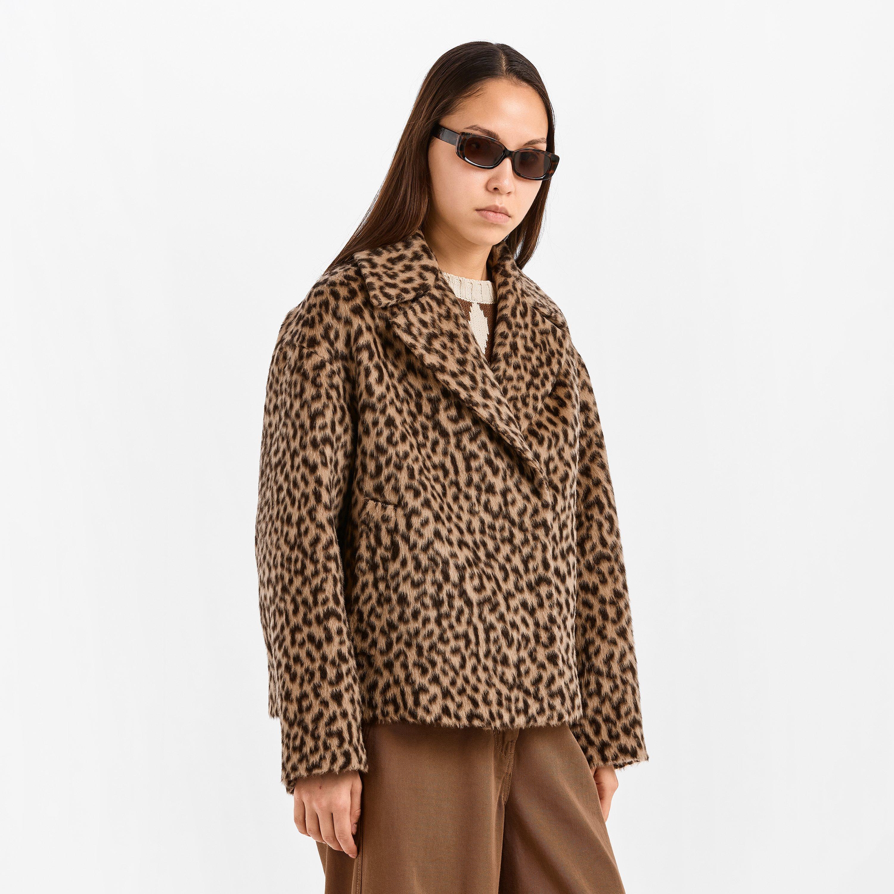 Camel 001 - Weekend Max Mara - Women's Disegno Teddy Coat - 3