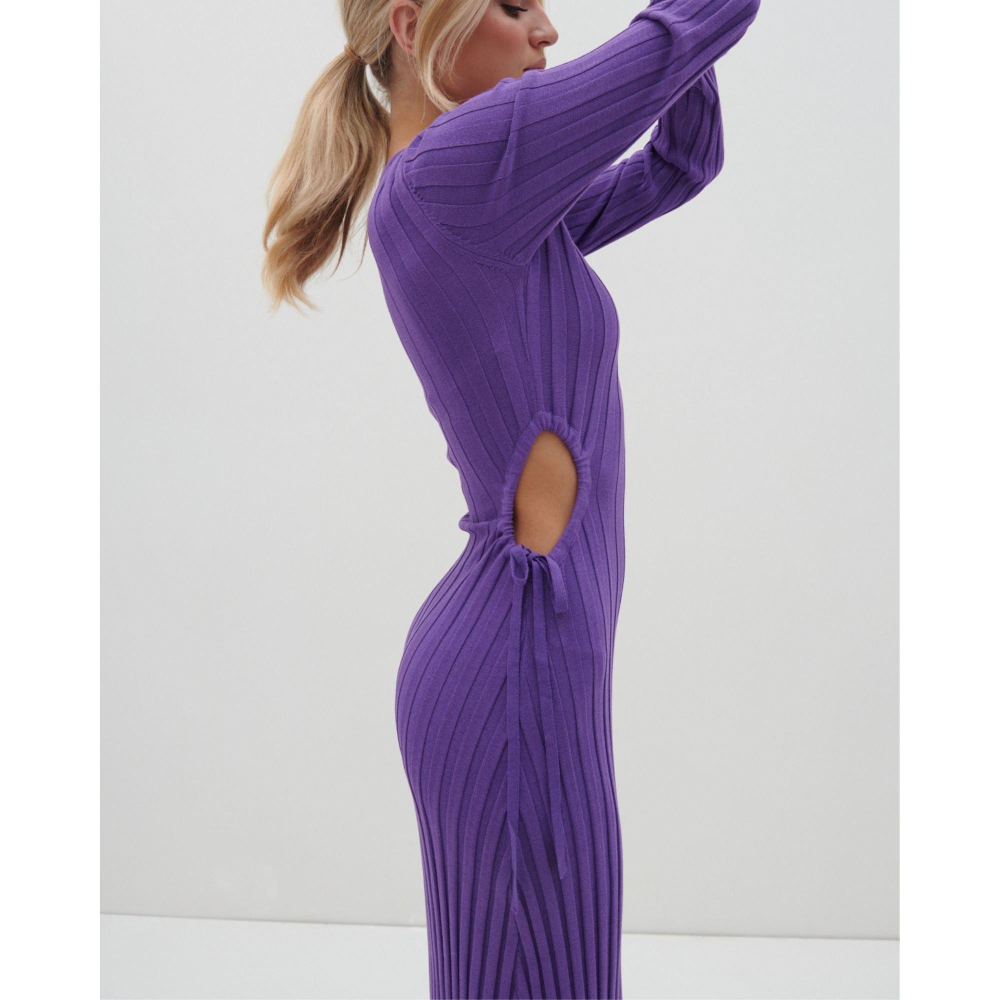 Iris - Pretty Lavish - Dahlia Maxi Knitted Jumper Dress - 2