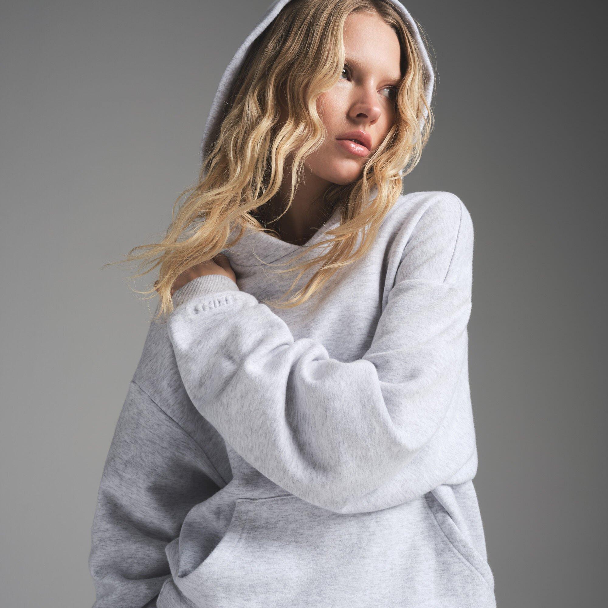 Light Hthr Grey - SKIMS - Womens Cotton Fleece Classic Pullover Hoodie - 5