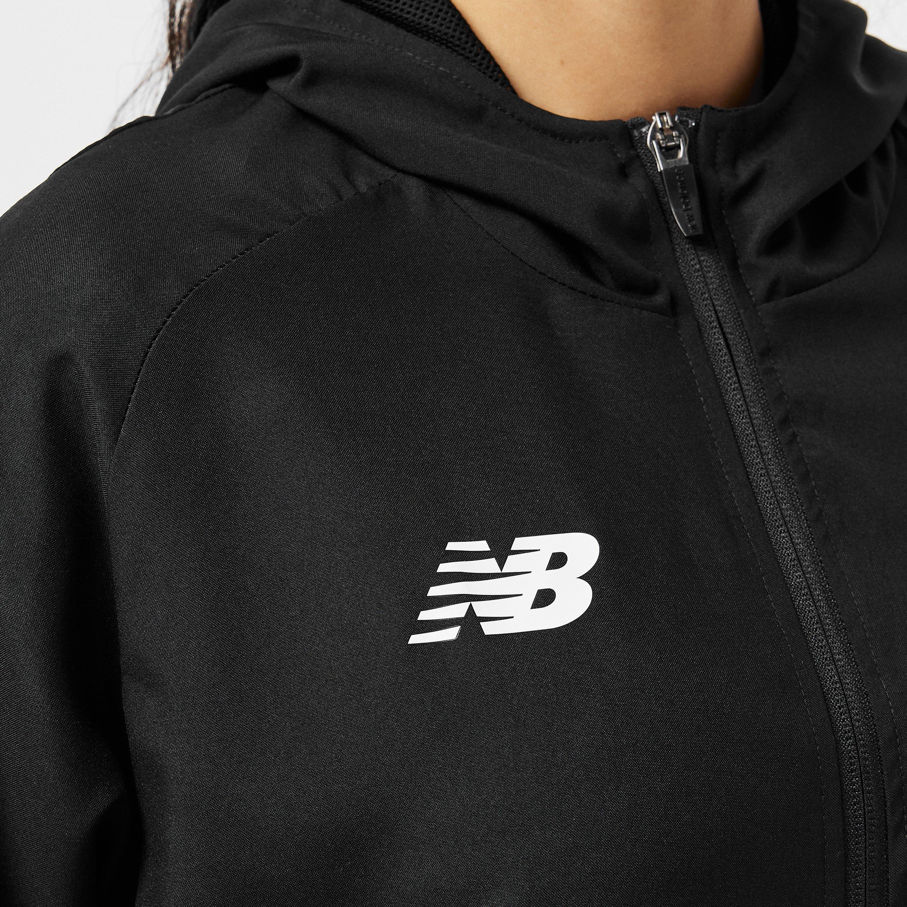 Schwarz - New Balance - Women's Moisture-Wicking Athletic Fit Performance Training Jacket - 5