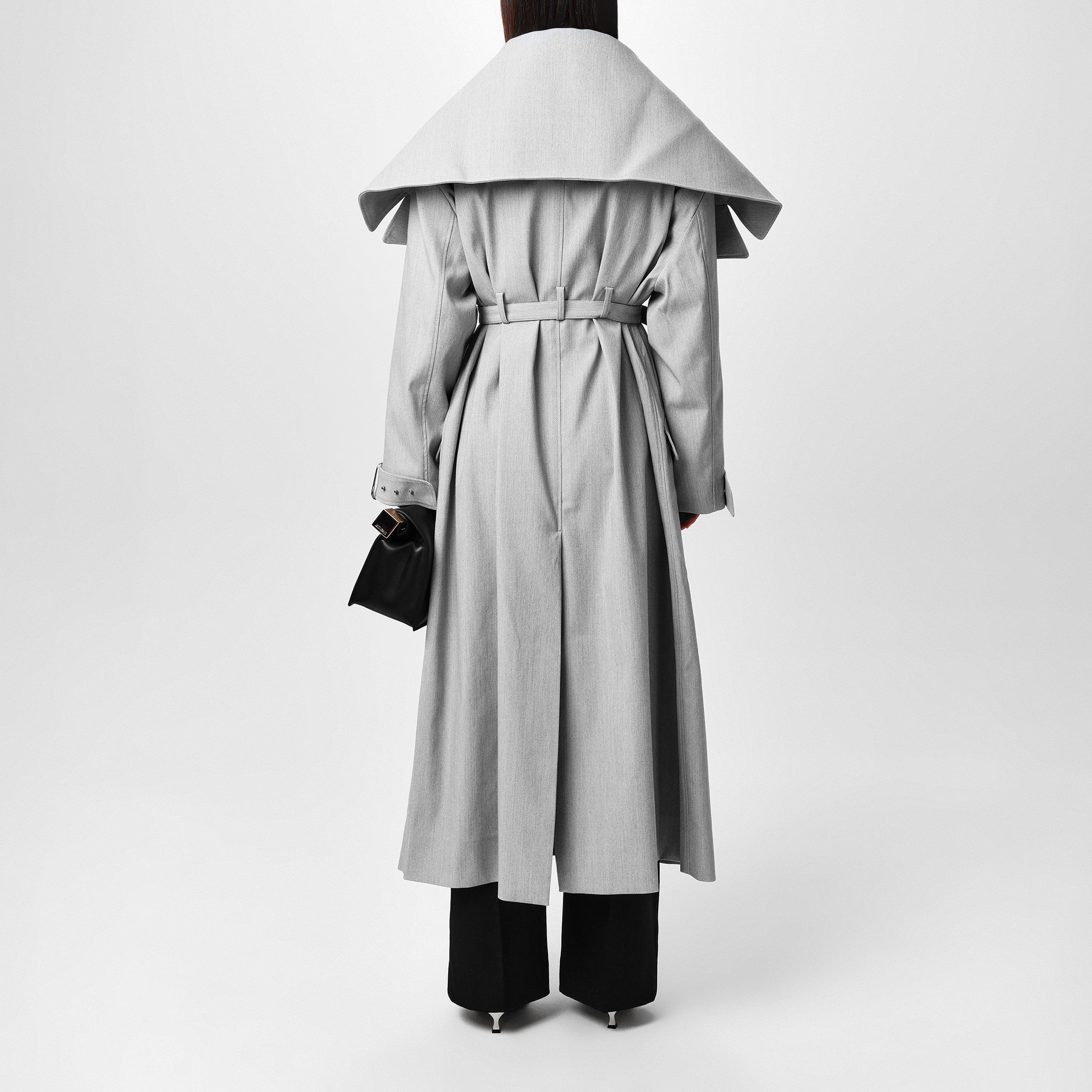 Light Grey - Jacquemus - Women's Le Caruso Long Sleeve Long Oversized Fit Trench Coat - 3