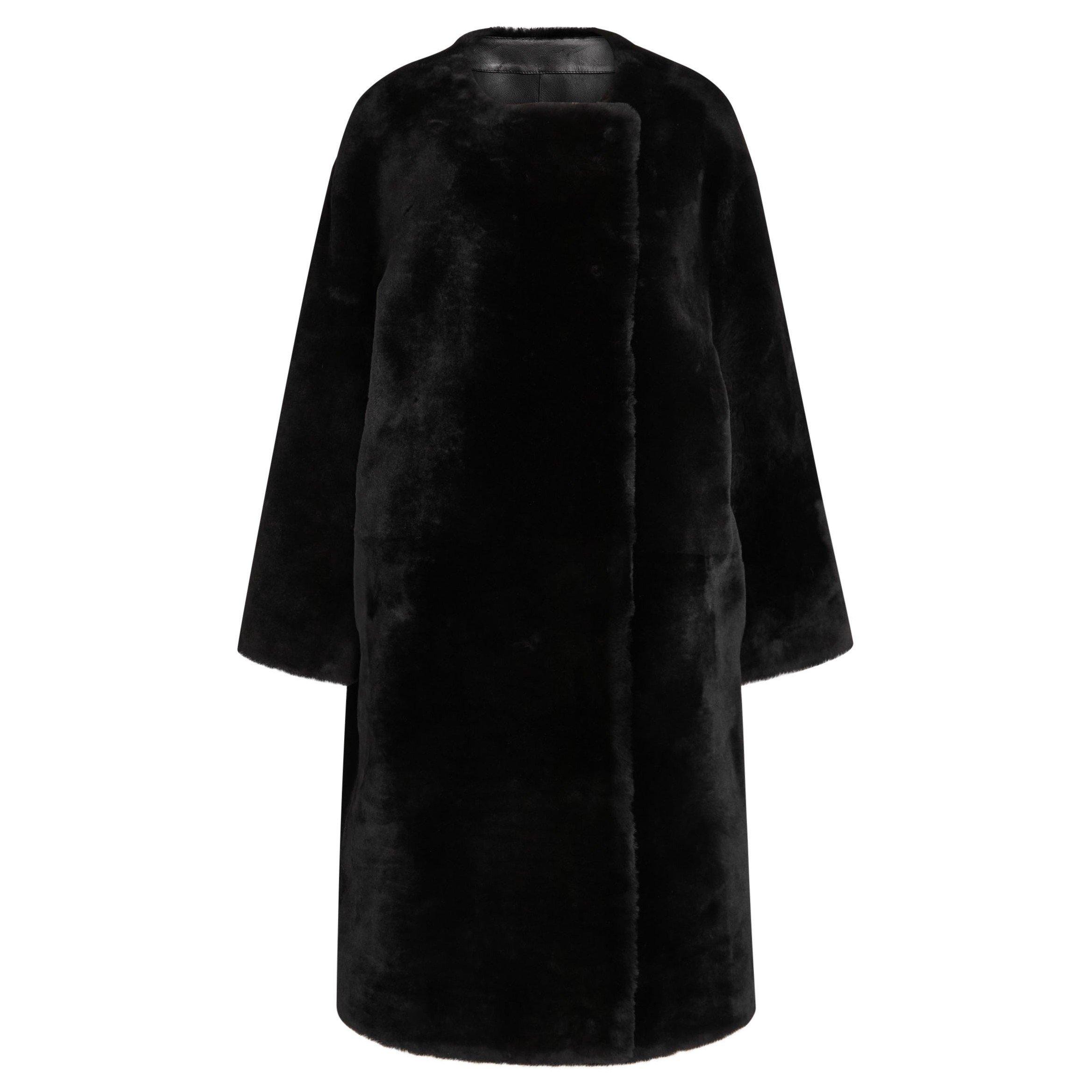 BLACK - Toteme - COLLARLESS SHEARLING COAT