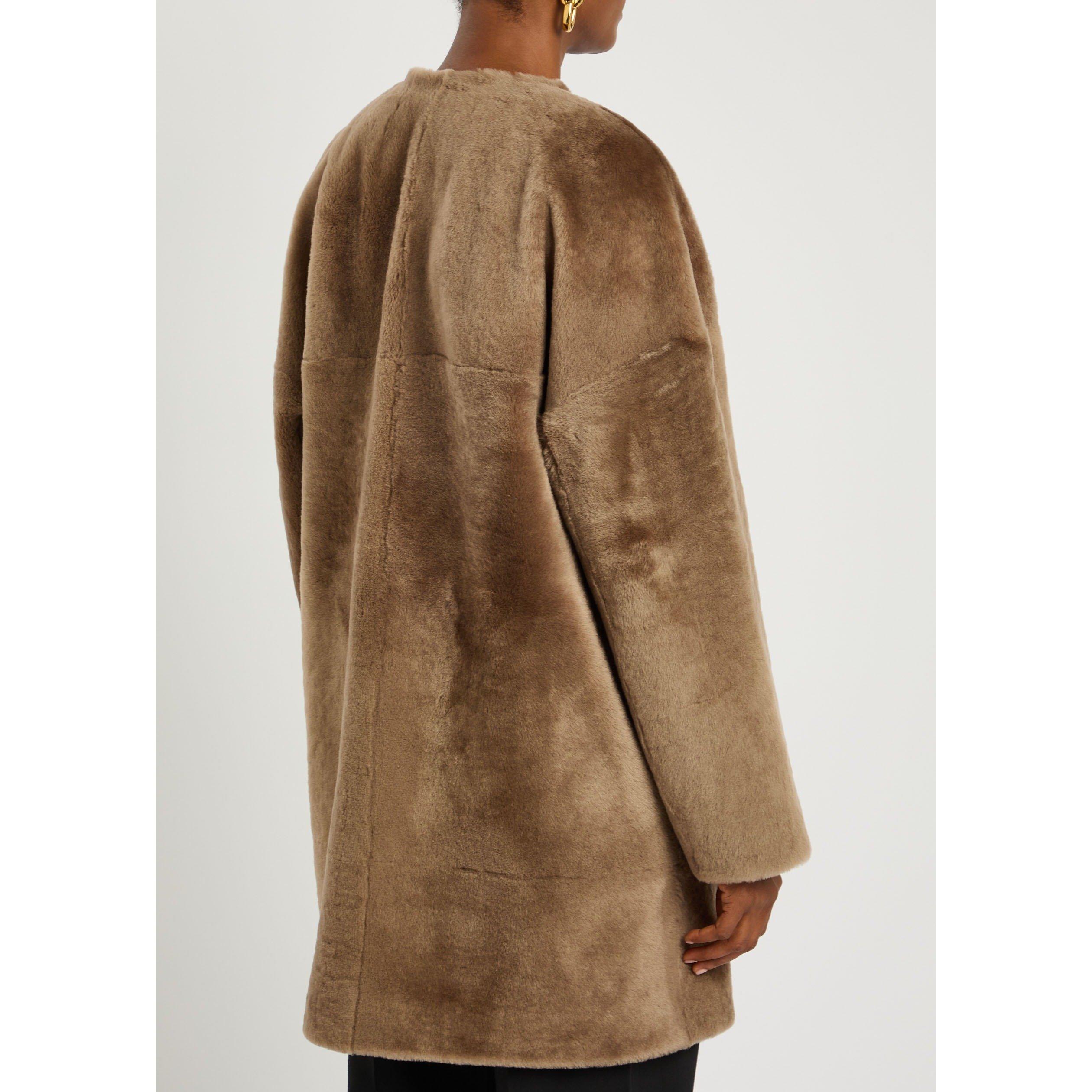 TAUPE - Tove - C ROISIN SHEARLING COAT - 3