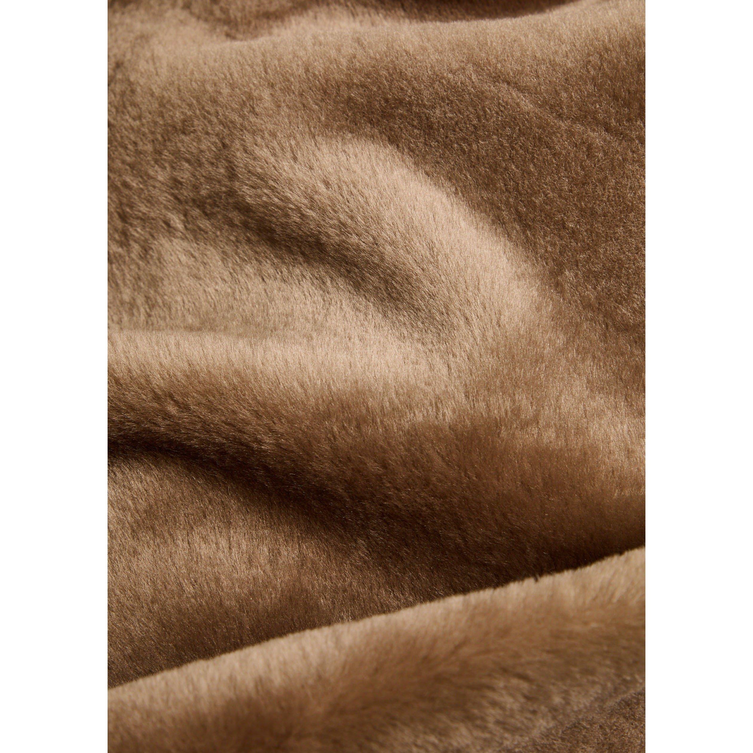 TAUPE - Tove - C ROISIN SHEARLING COAT - 4