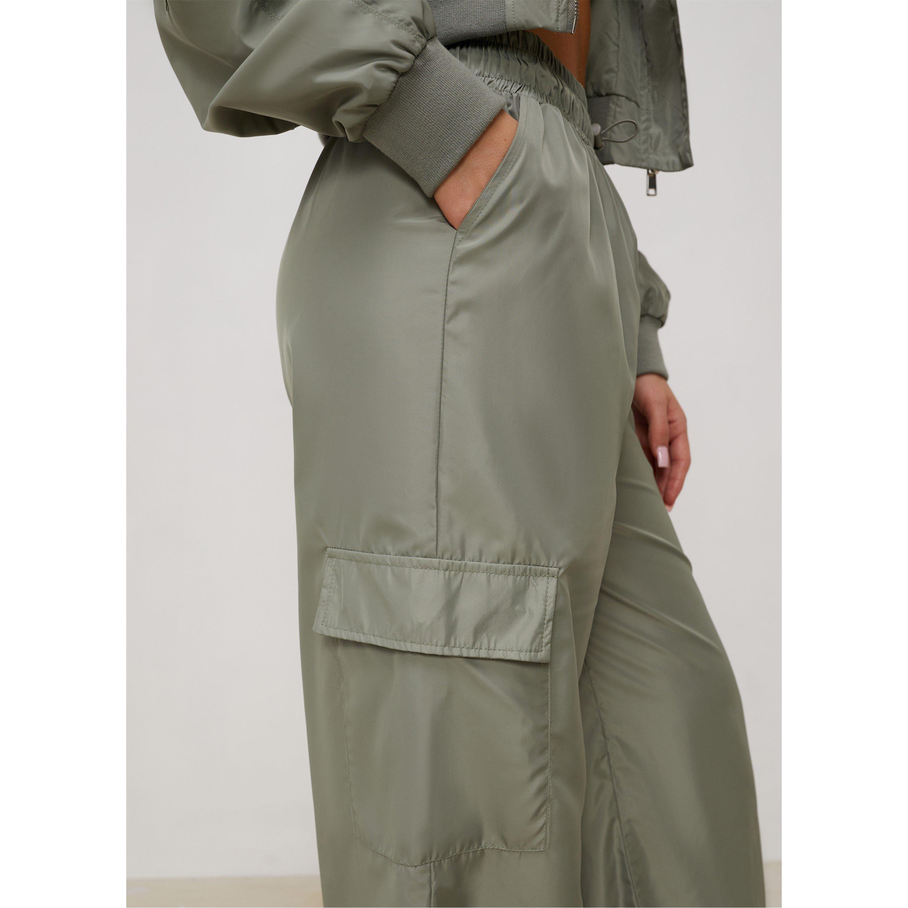 Dunkles Salbei - Gym King - Womens Satin Cargo Open Hem Fleece Jogger - 4