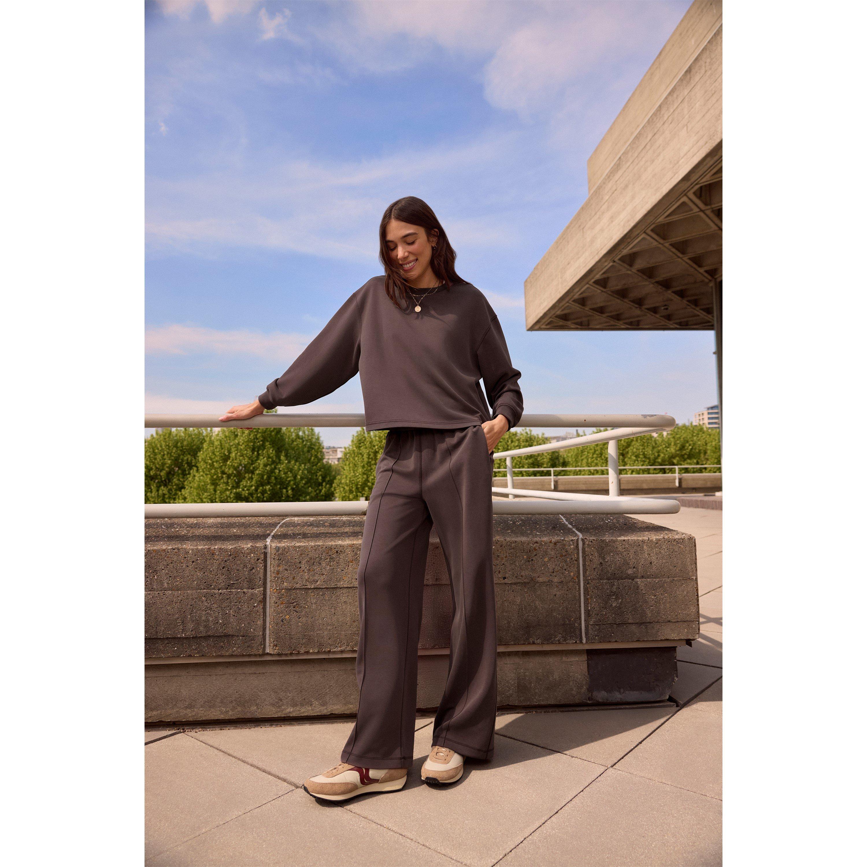 sable brown - Sweaty Betty - Women's Open Hem Fleece Jogging Bottoms, Open Hem Design - 6