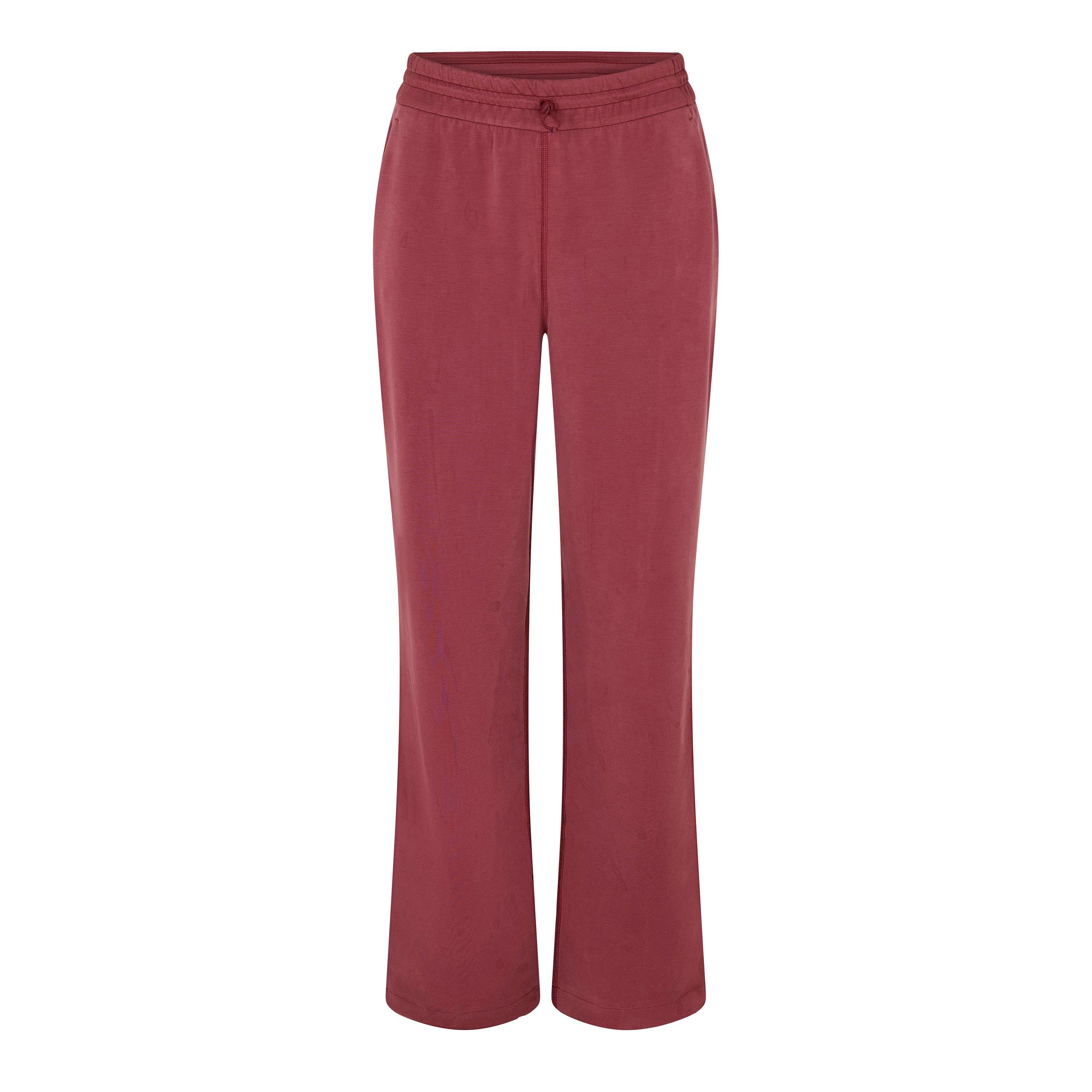Burgundy Bay - Lululemon - LLM Softstream Track Ld62 - 1