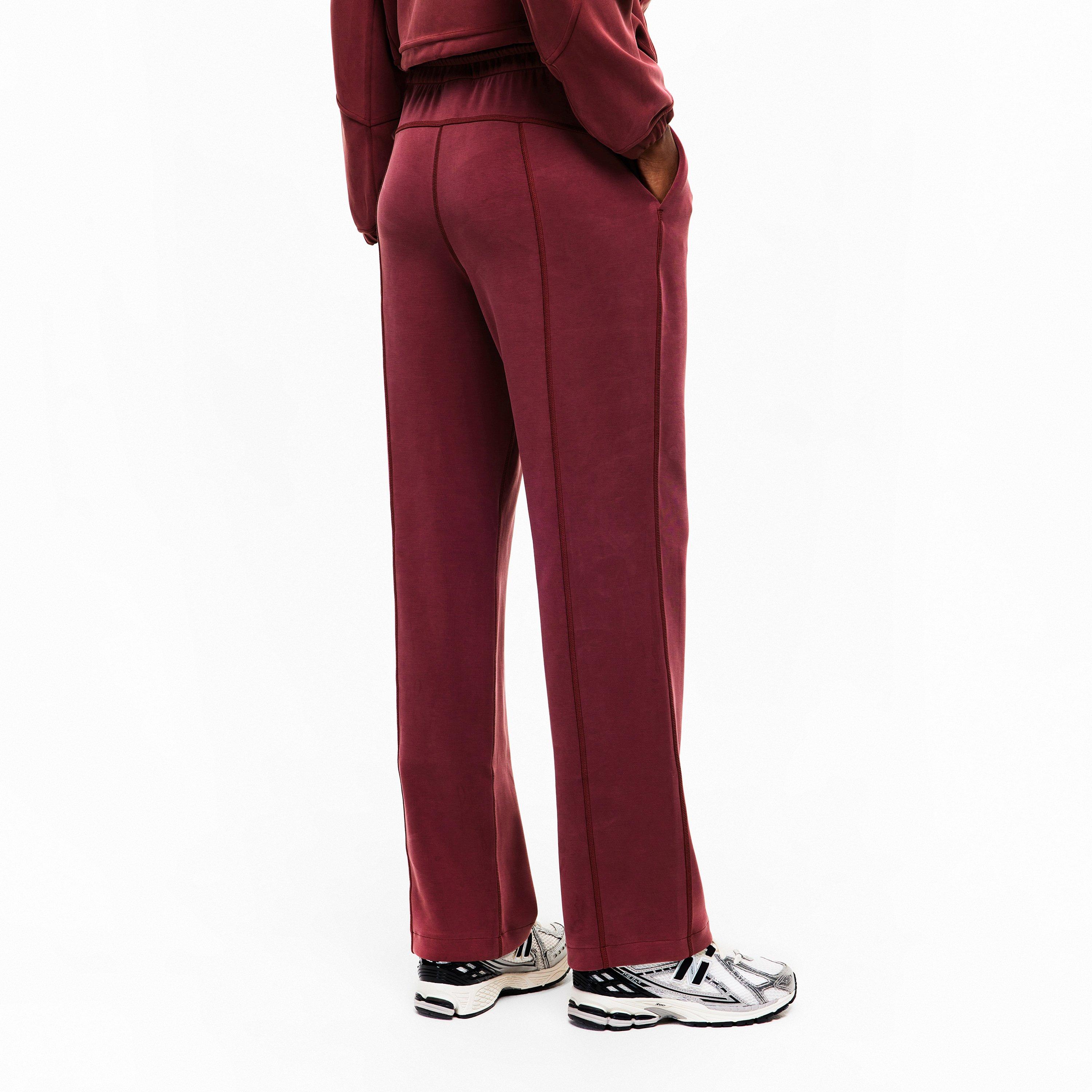 Burgundy Bay - Lululemon - LLM Softstream Track Ld62 - 4