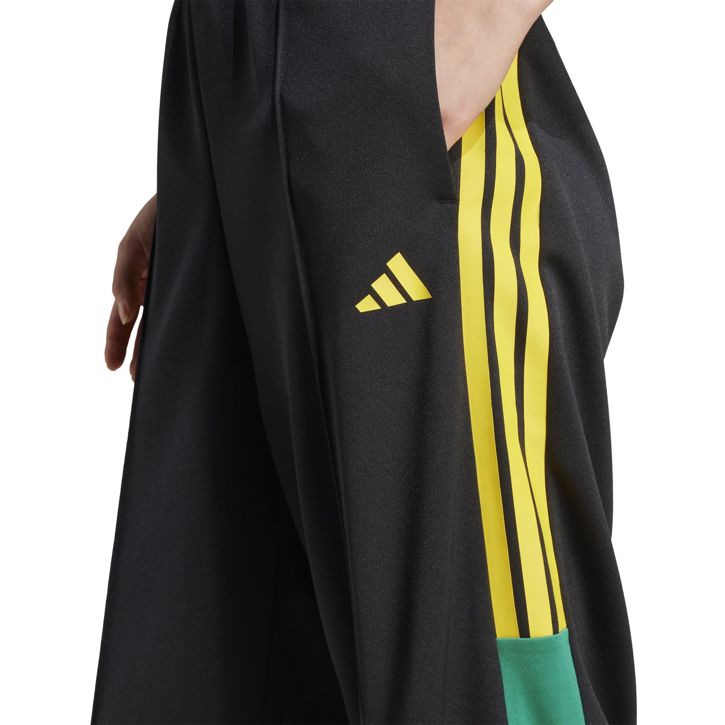 Schwarz/Gold - adidas - Tiro Nations Pack Wide-Leg Pants Womens - 5