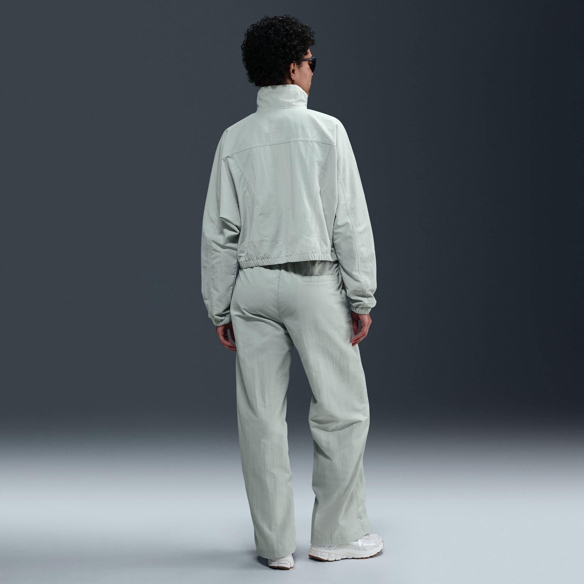 Argent clair/Wh - Nike - Nike W Nsw Trend Wvn Ld99 - 8