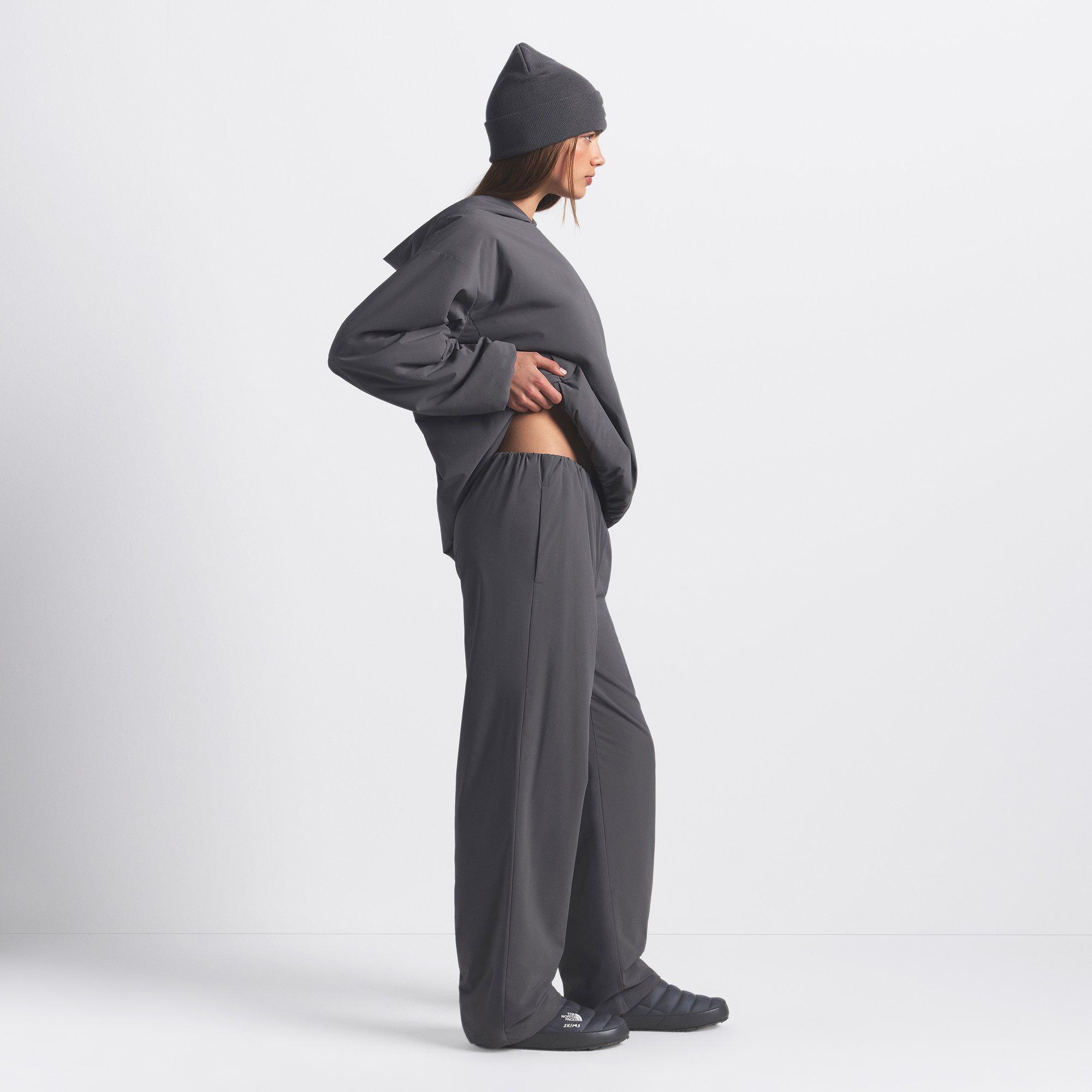 SK Gunmetal - TNF x Skims - Womens VENTRIX Pant - 6
