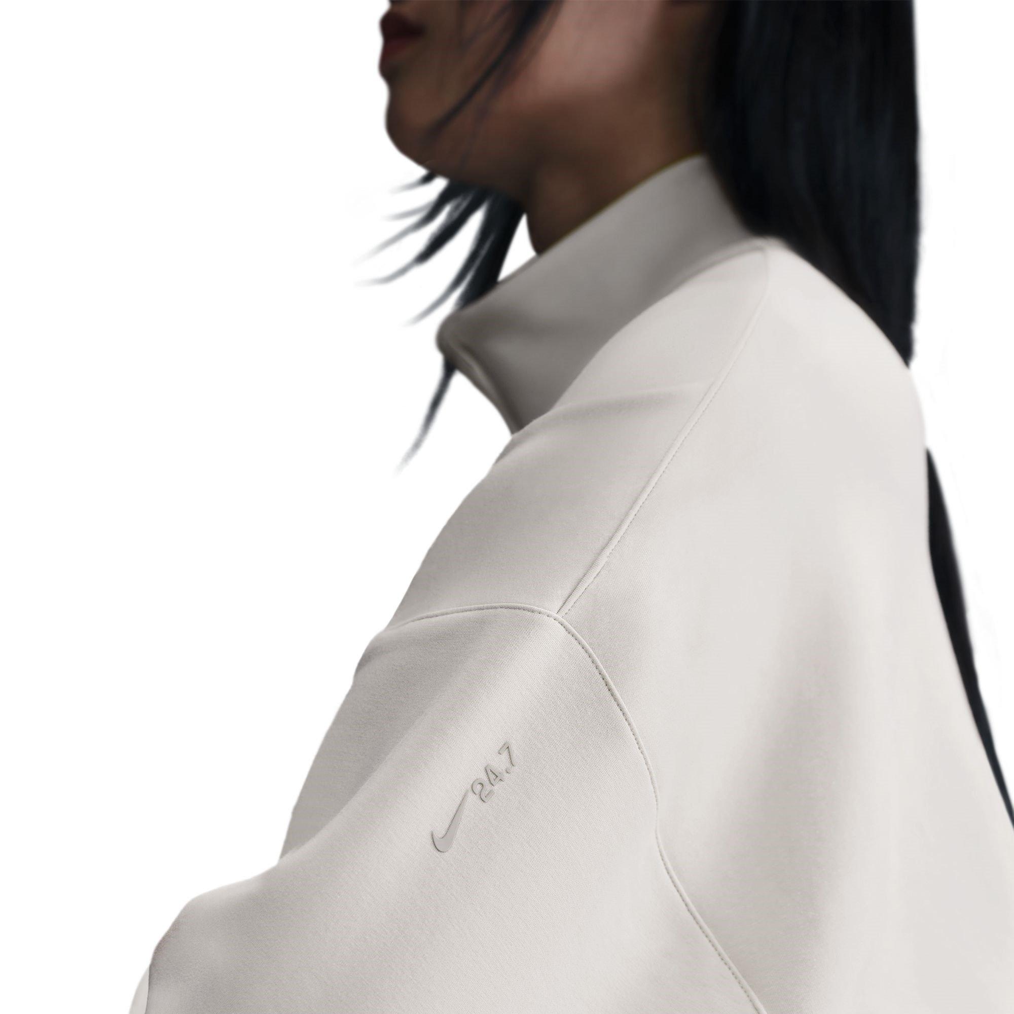 Lt Orewood Brn - Nike - Soft Knit Top - 6