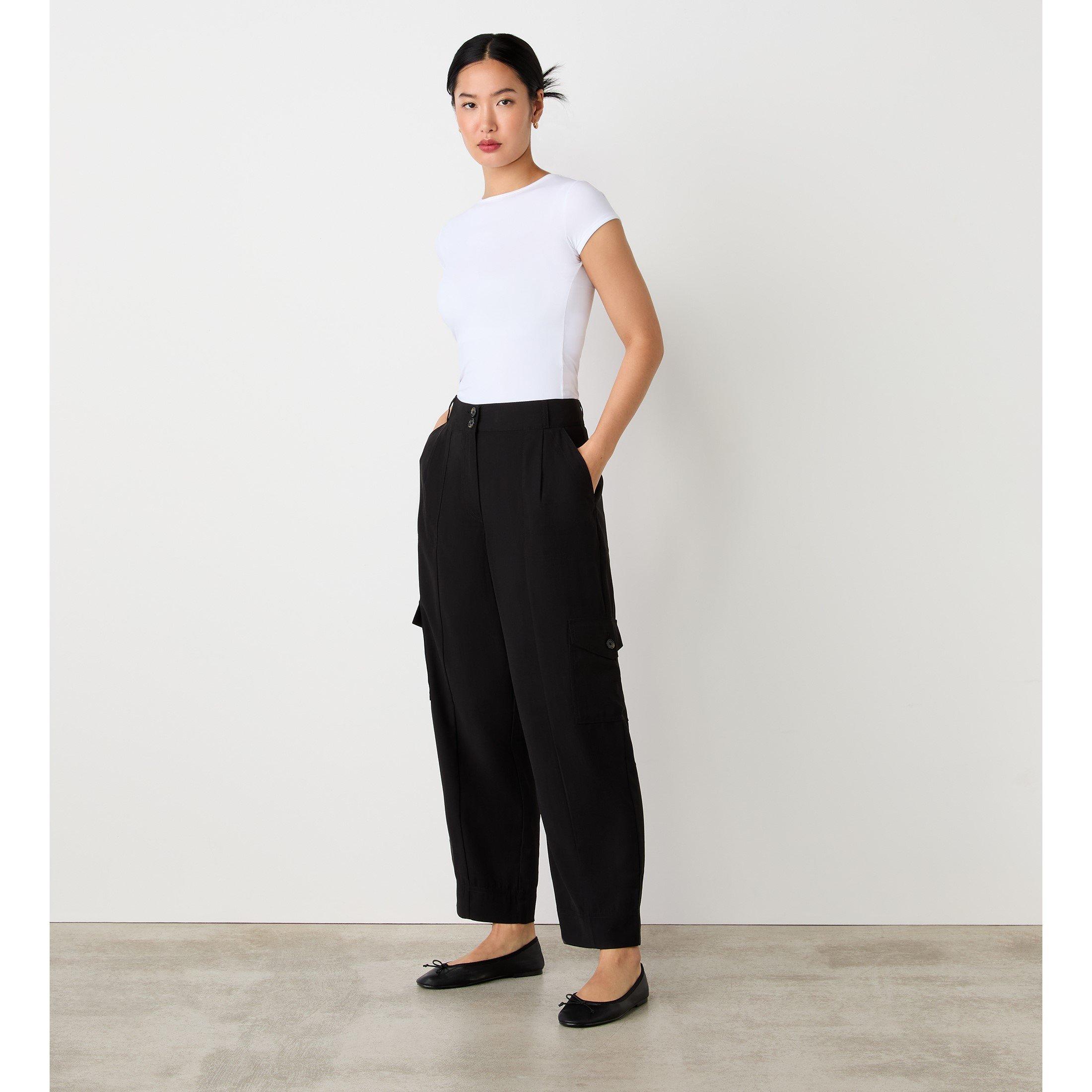 BLACK - Finery - Women's Sara Cargo Trousers - 1