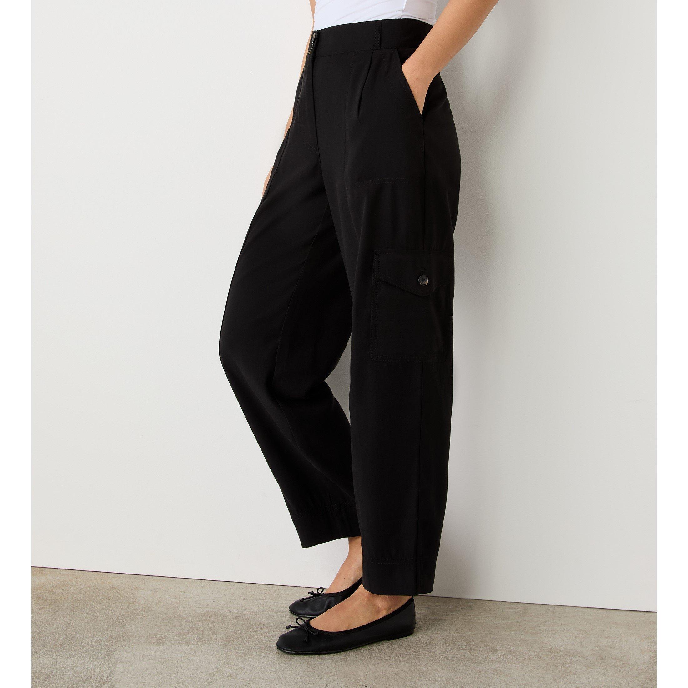 BLACK - Finery - Women's Sara Cargo Trousers - 2