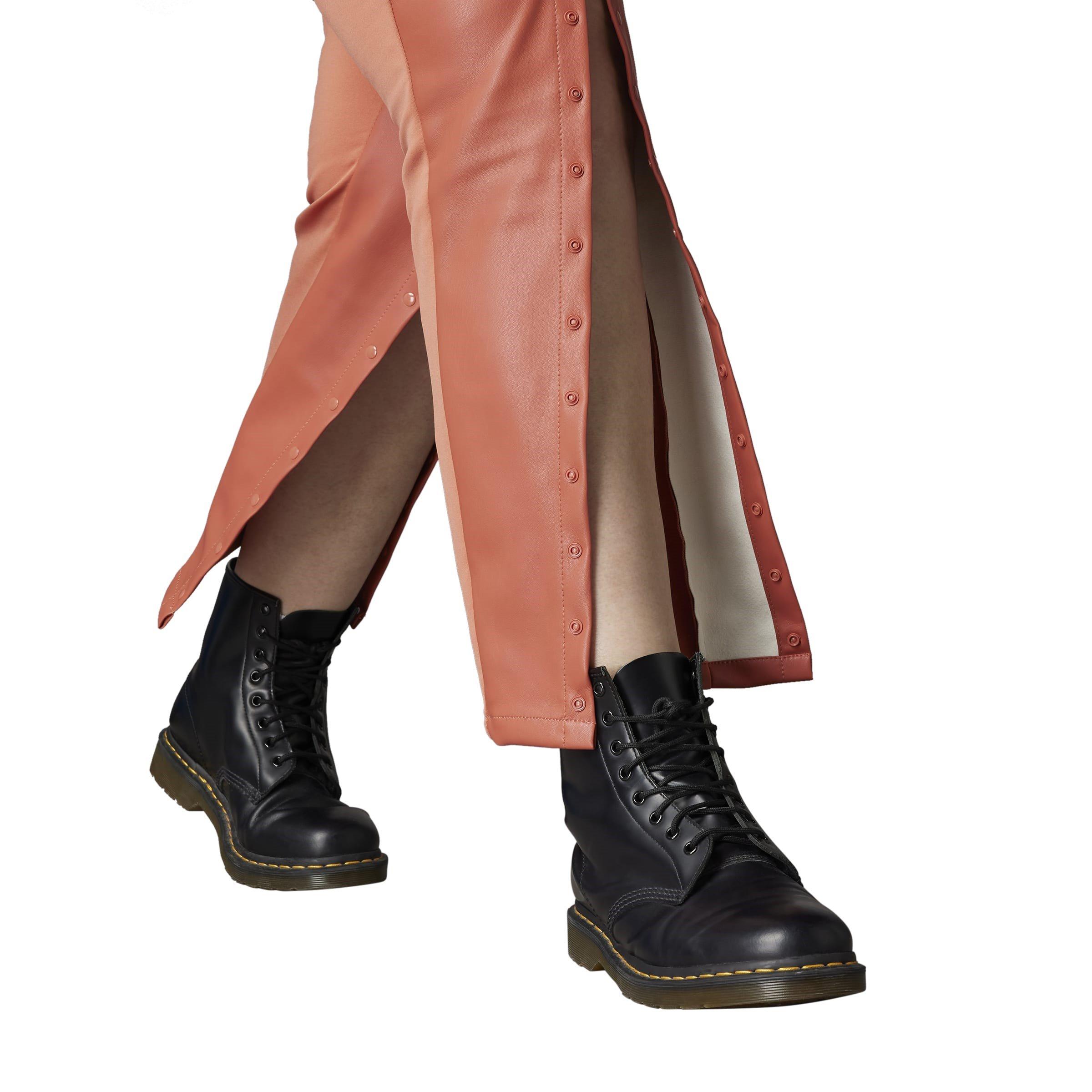 Magia de la Tierra - adidas Originals - Always Original Slim Snap Plus Size Joggers Womens - 15