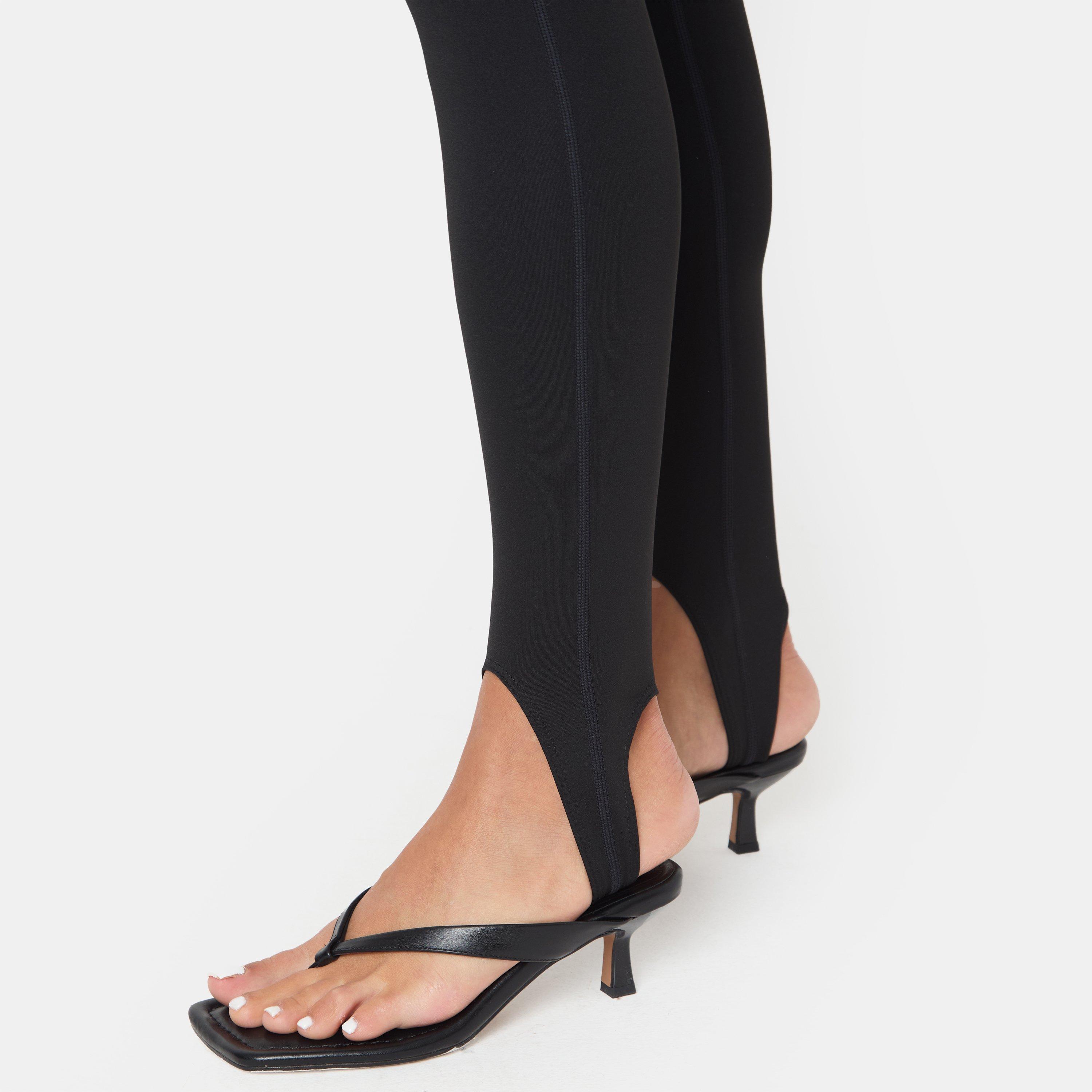 Black - I Saw It First - Stirrup Skinny Legging - 6