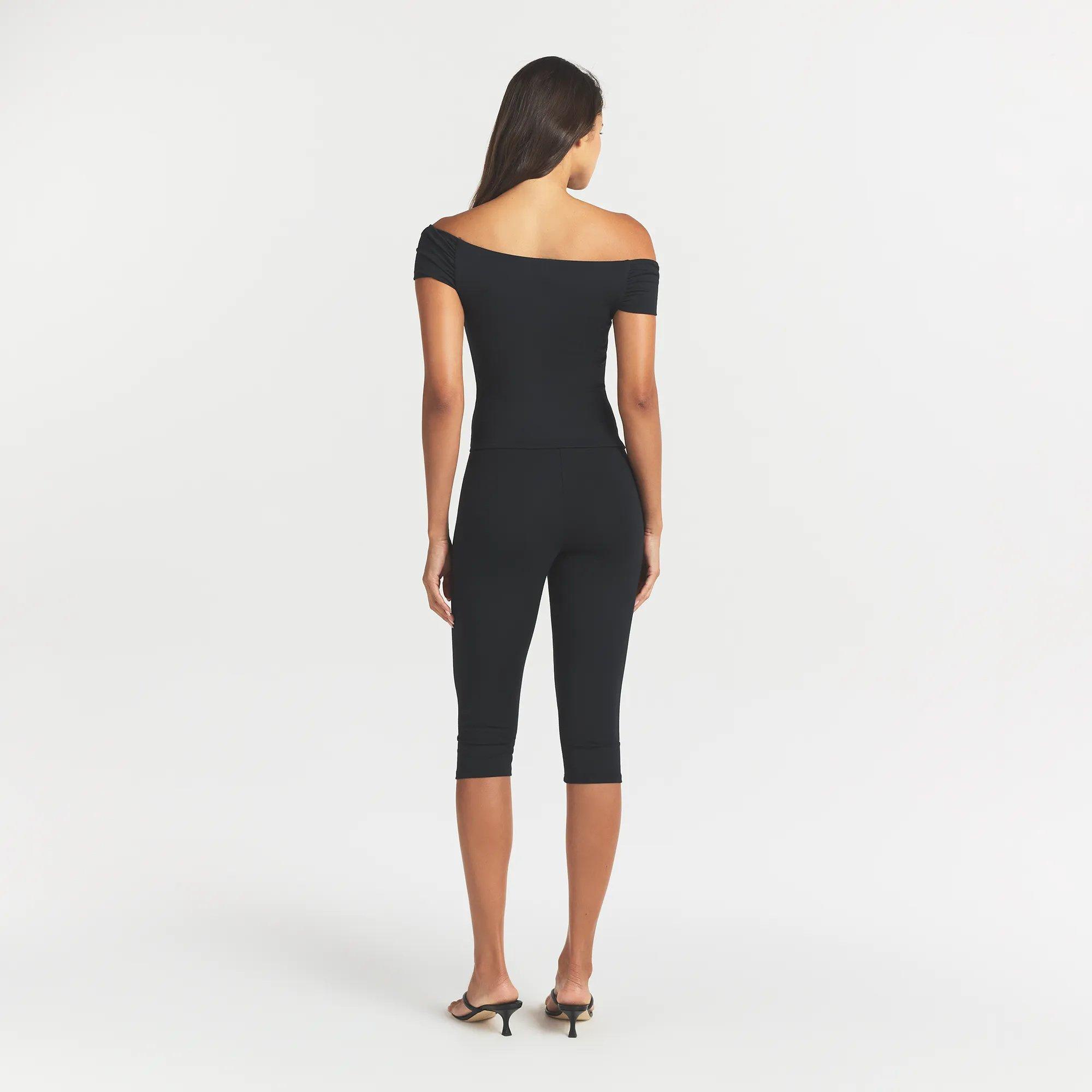 OBSIDIAN - SKIMS - Women's Capri Leggings - 3