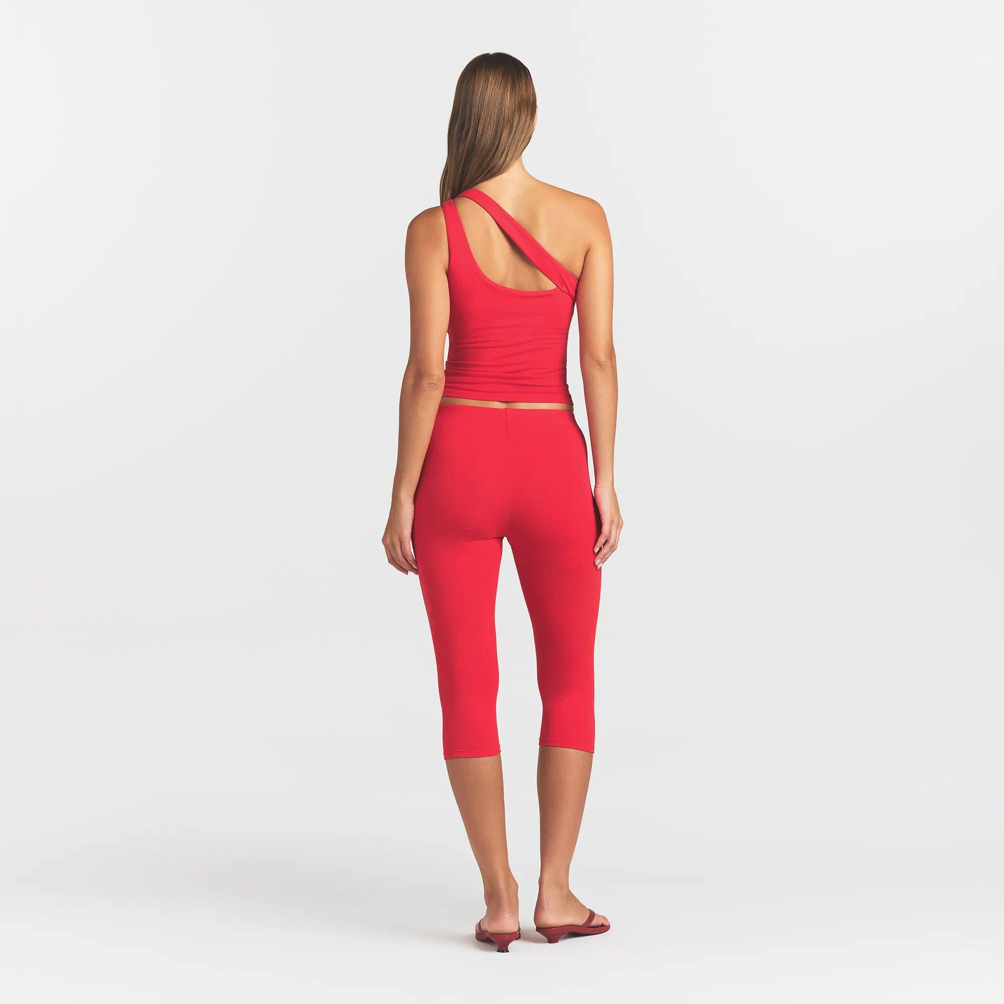 CARMINE - SKIMS - Women's Capri Leggings - 3