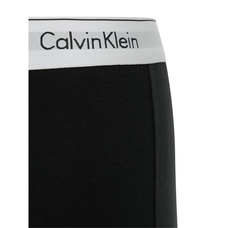 Noir 001 - Calvin Klein Underwear - Goes for No-Pants Look on Date With The Weeknd - 3