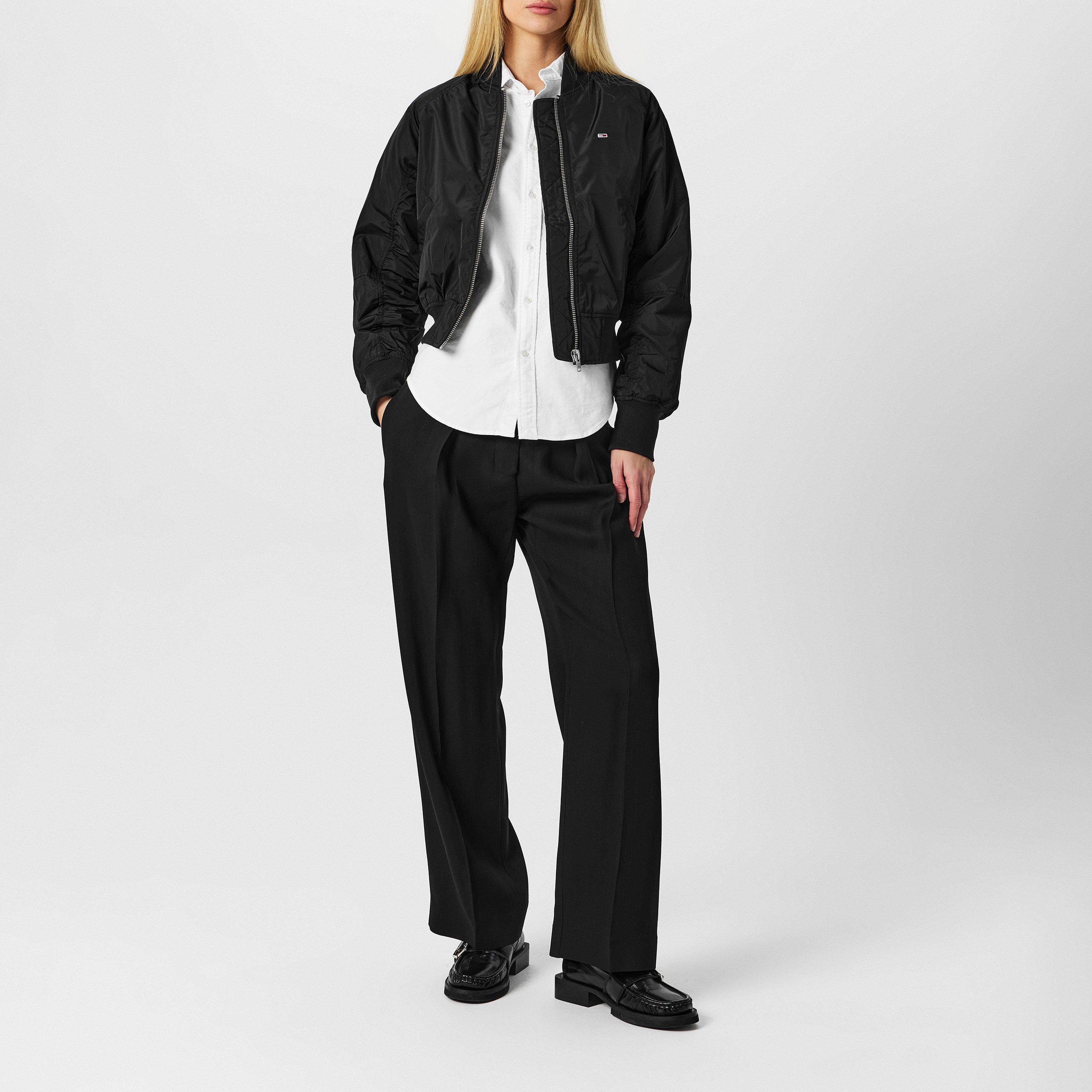Nero - Tommy Jeans - Women&#x27;s Essential Bomber Jacket - 7