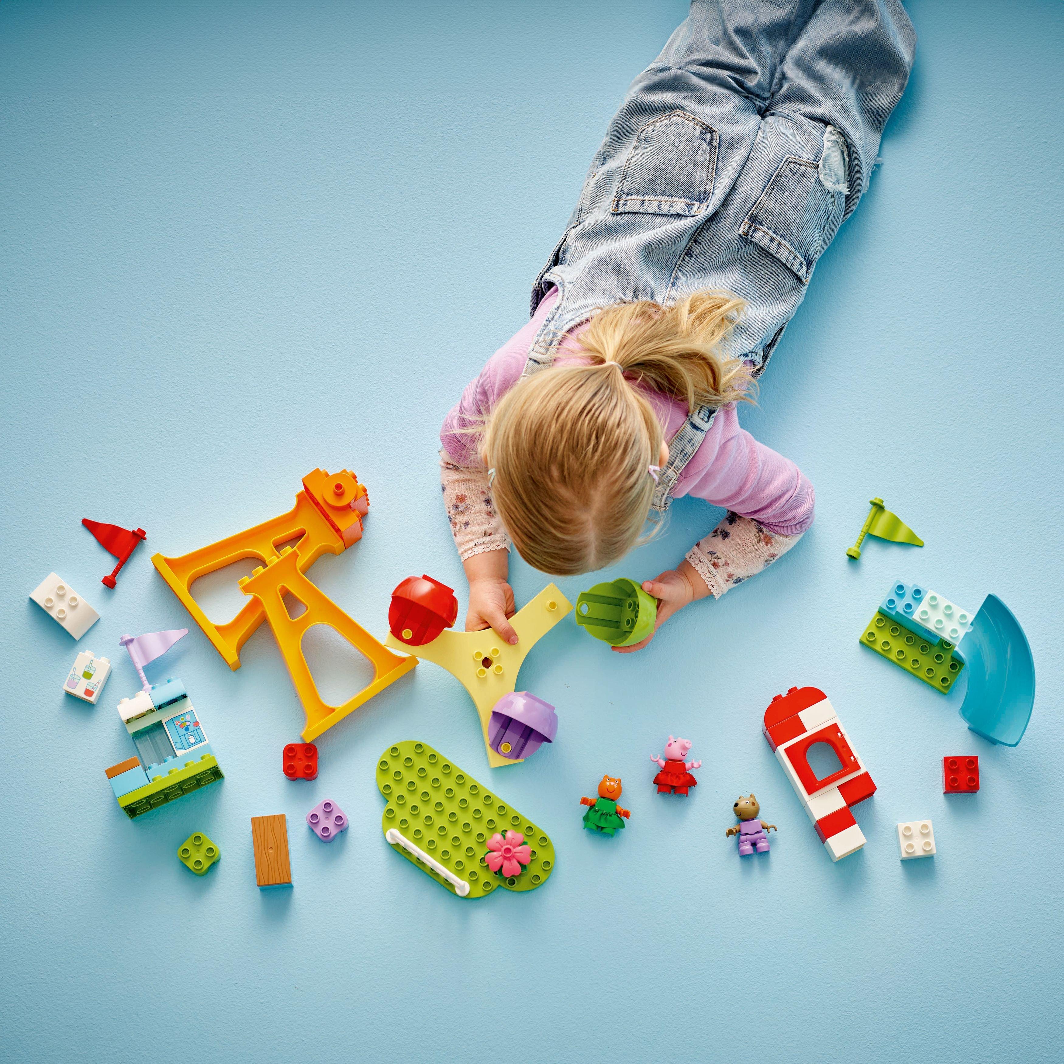 Peppa Pig Kermis - LEGO - LEGO DUPLO 10453 Peppa Pig Funfair Toy with Figures - 2