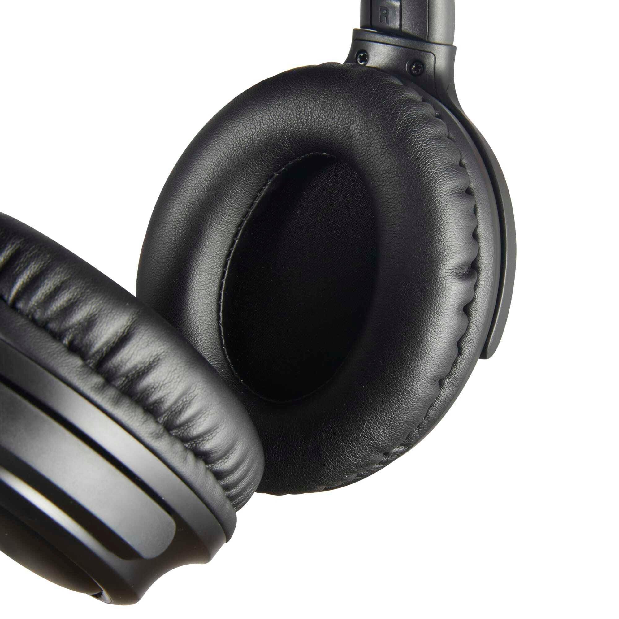 Itek  Wireless Over-Ear Headphone - Black