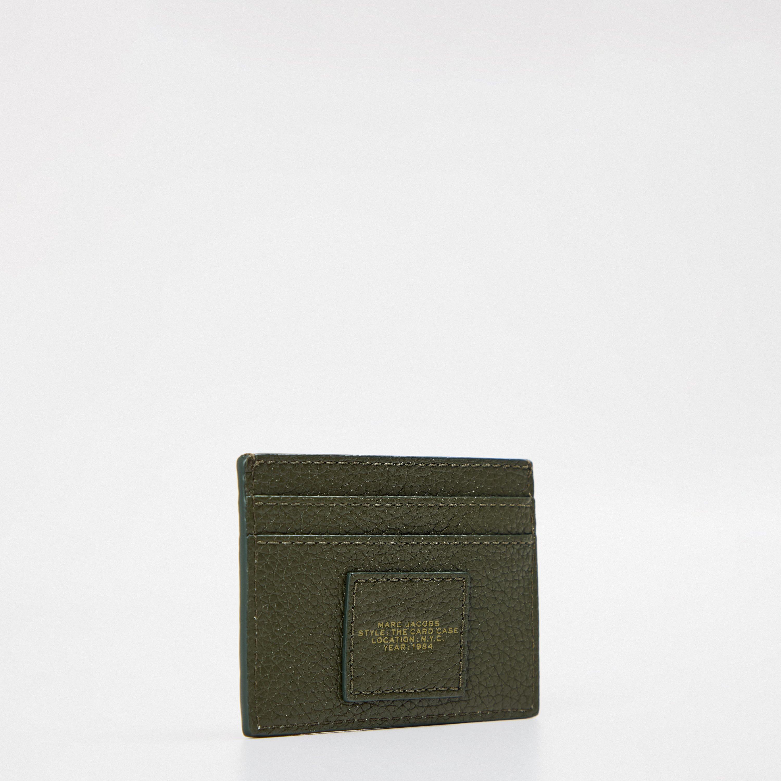 Marc Jacobs The Card Case | Cruise Fashion