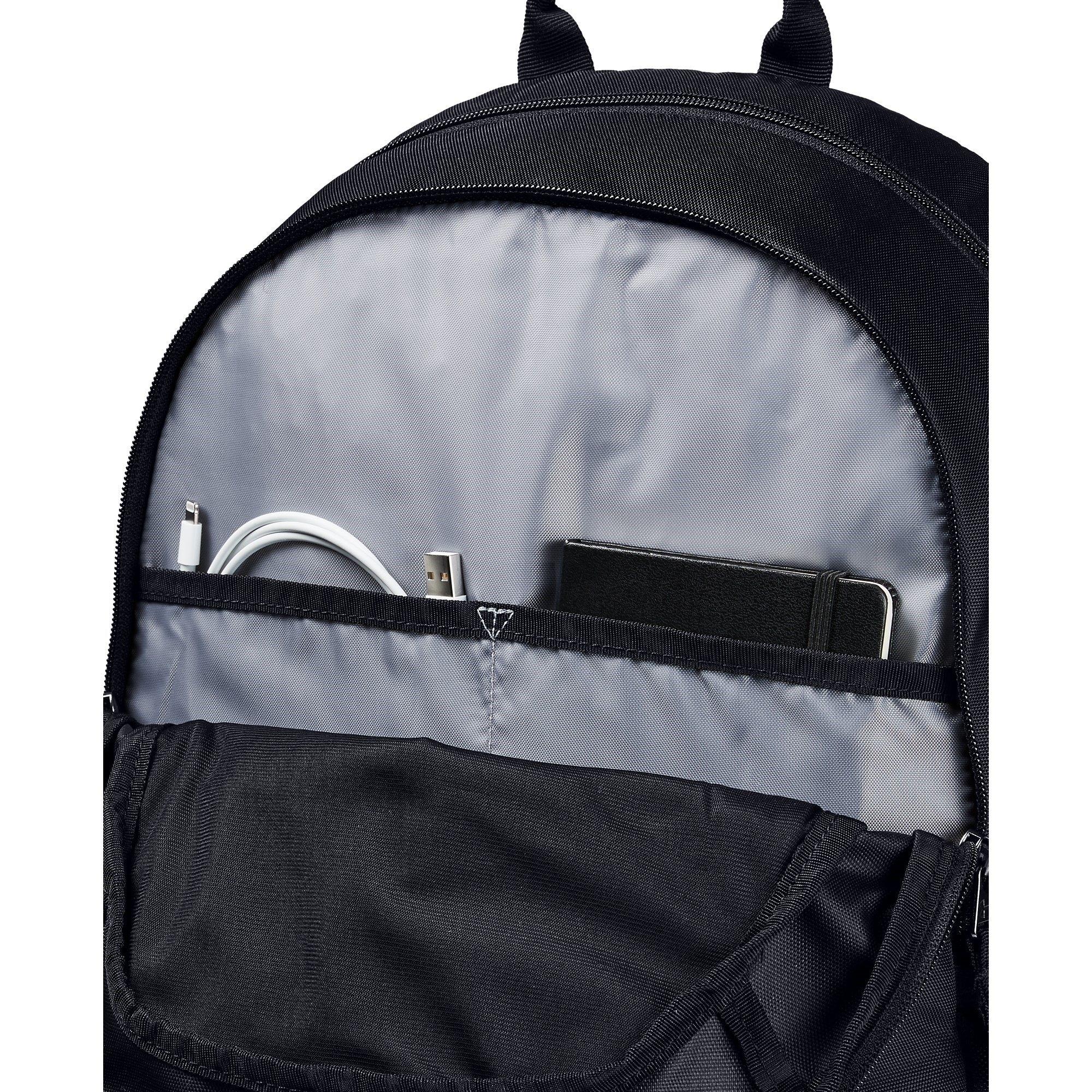 Blk/Blk/Silv - Under Armour - Scrimmage 2.0 Backpack - 3