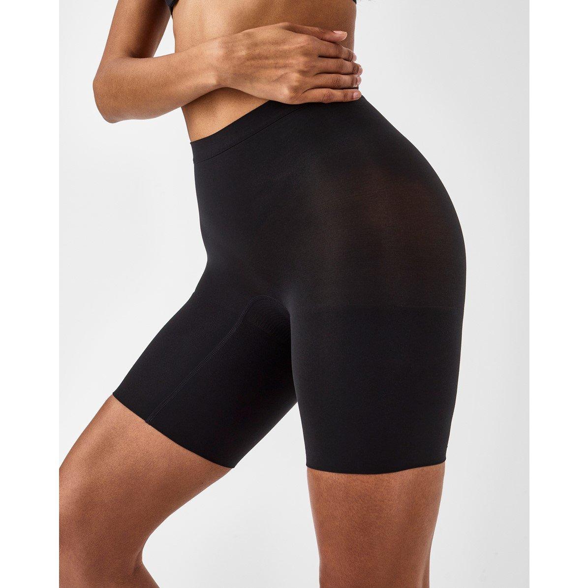 Very Black - Spanx - SPANXsculpt™ Seamless Power Mid-Thigh Short - 2