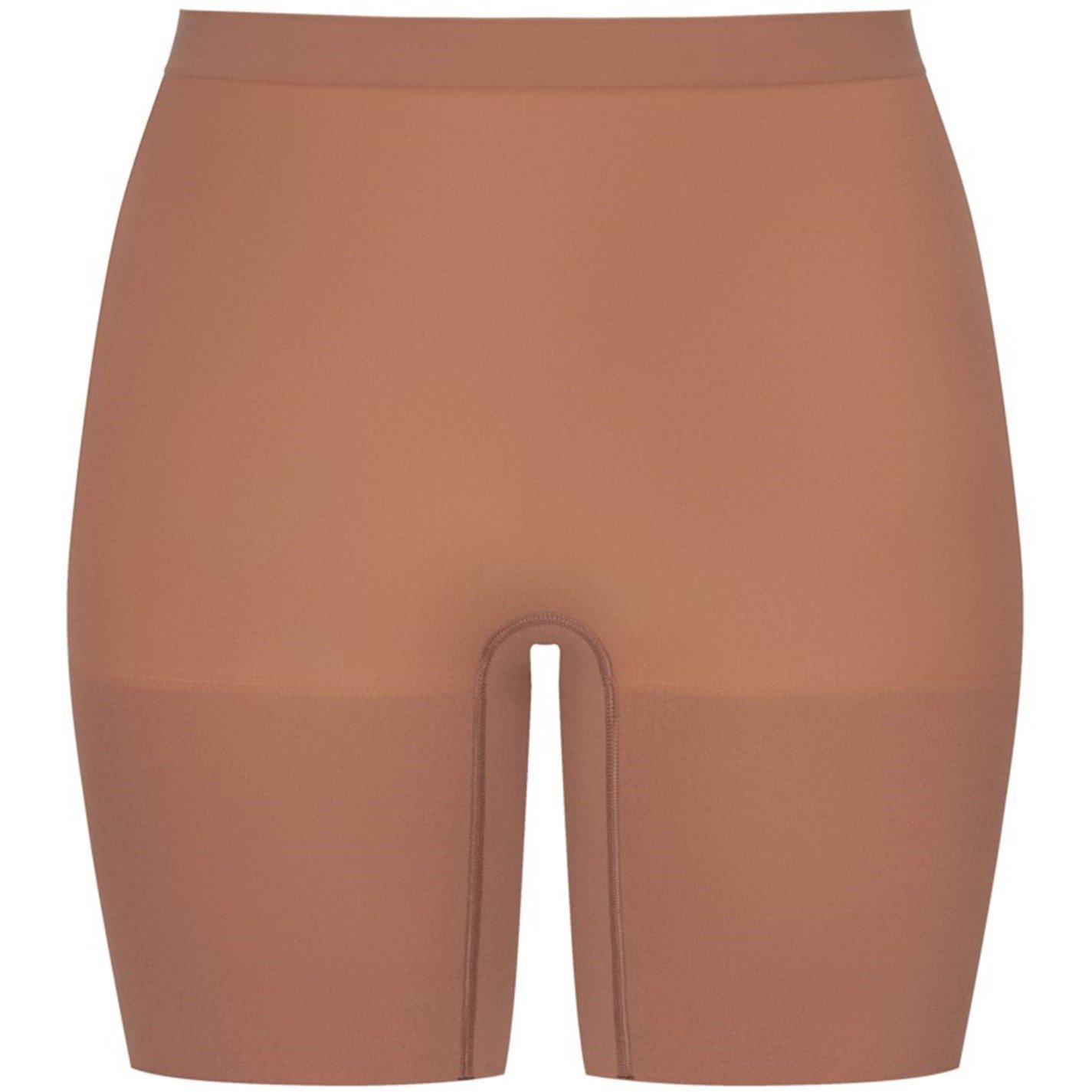 Café Au Lait - Spanx - SPANXsculpt™ Seamless Power Mid-Thigh Short - 7