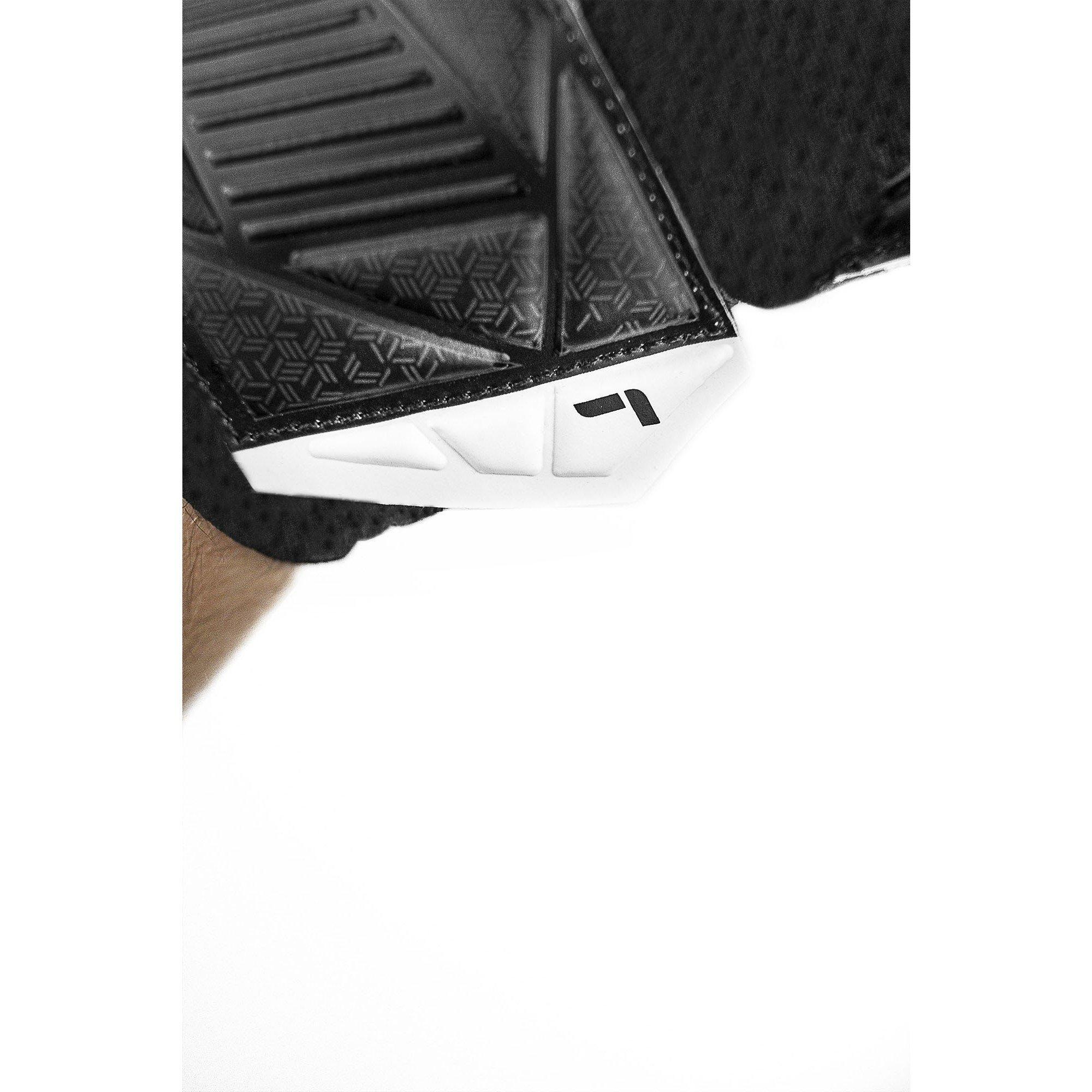 Schwarz - Reusch - Kids' Attrakt Goalkeeper Gloves - 6