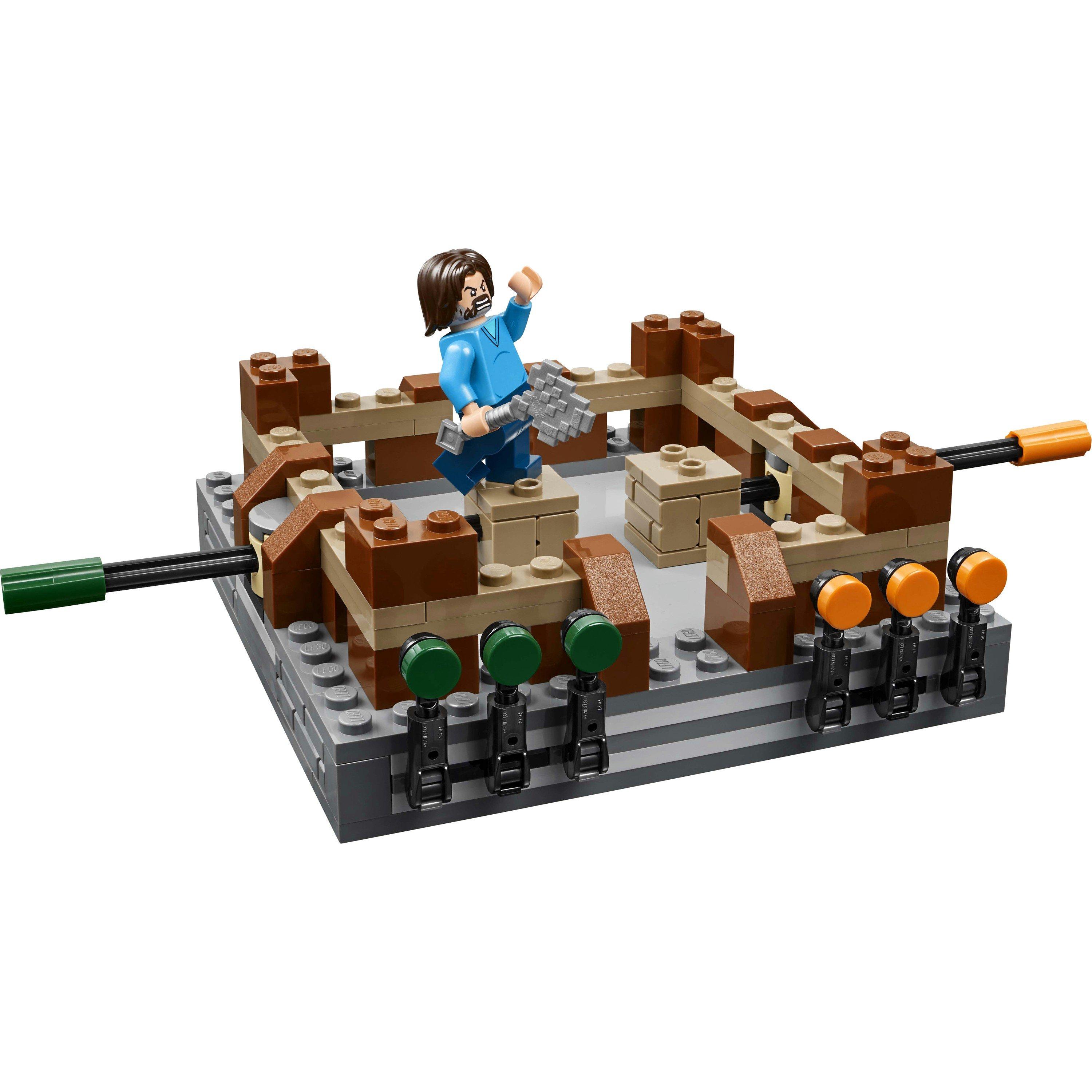 TBC - LEGO - Minecraft 21272 Woodland Mansion Fighting Ring - 14