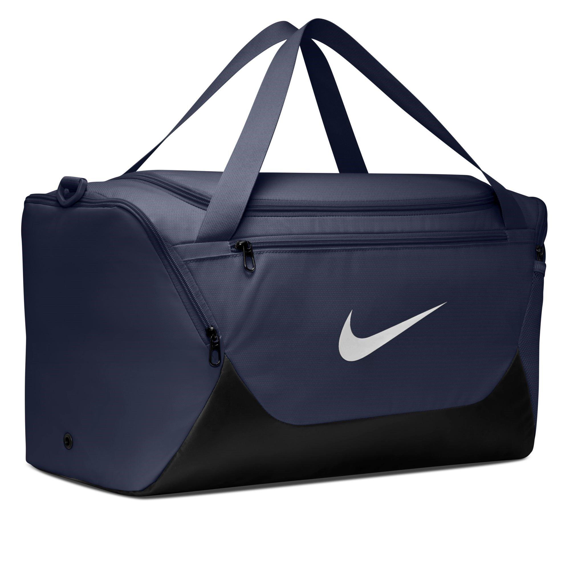 nike small brasilia bag size