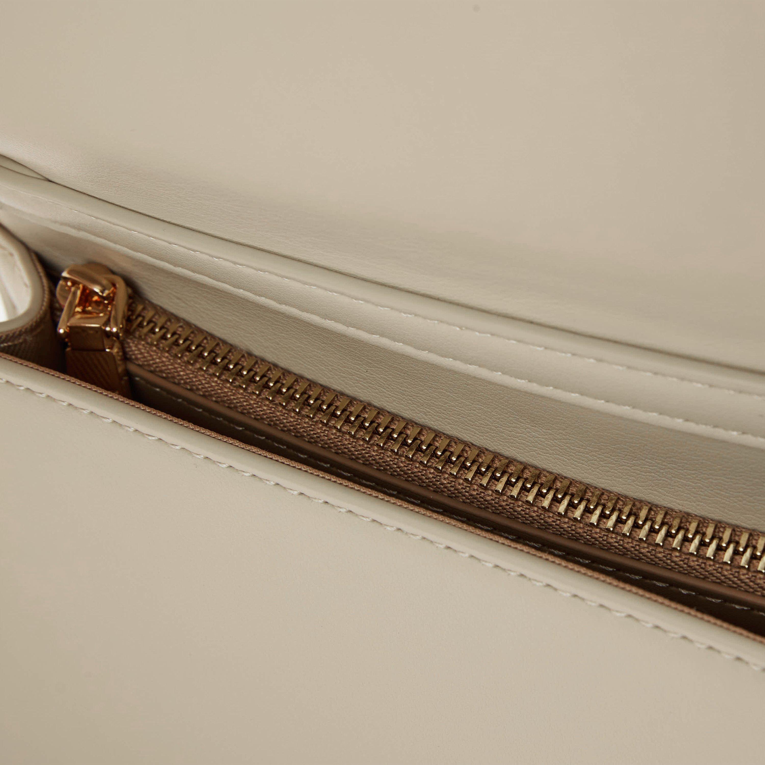 Ivory - Love Moschino - Women's Quilted Cross Body Bags - 5