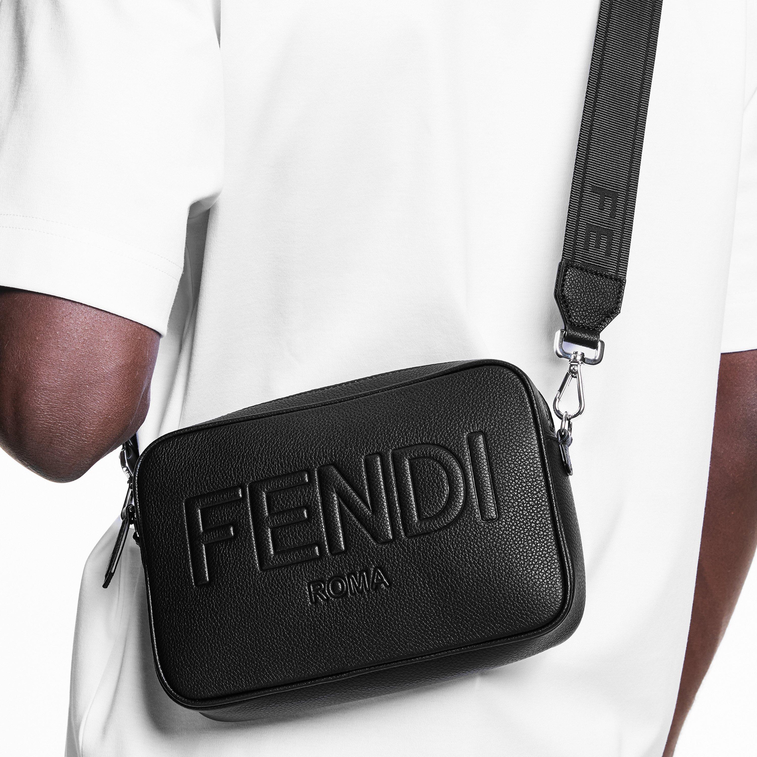 Black - Fendi - Fendi Logo Cam Case Sn62 - 3