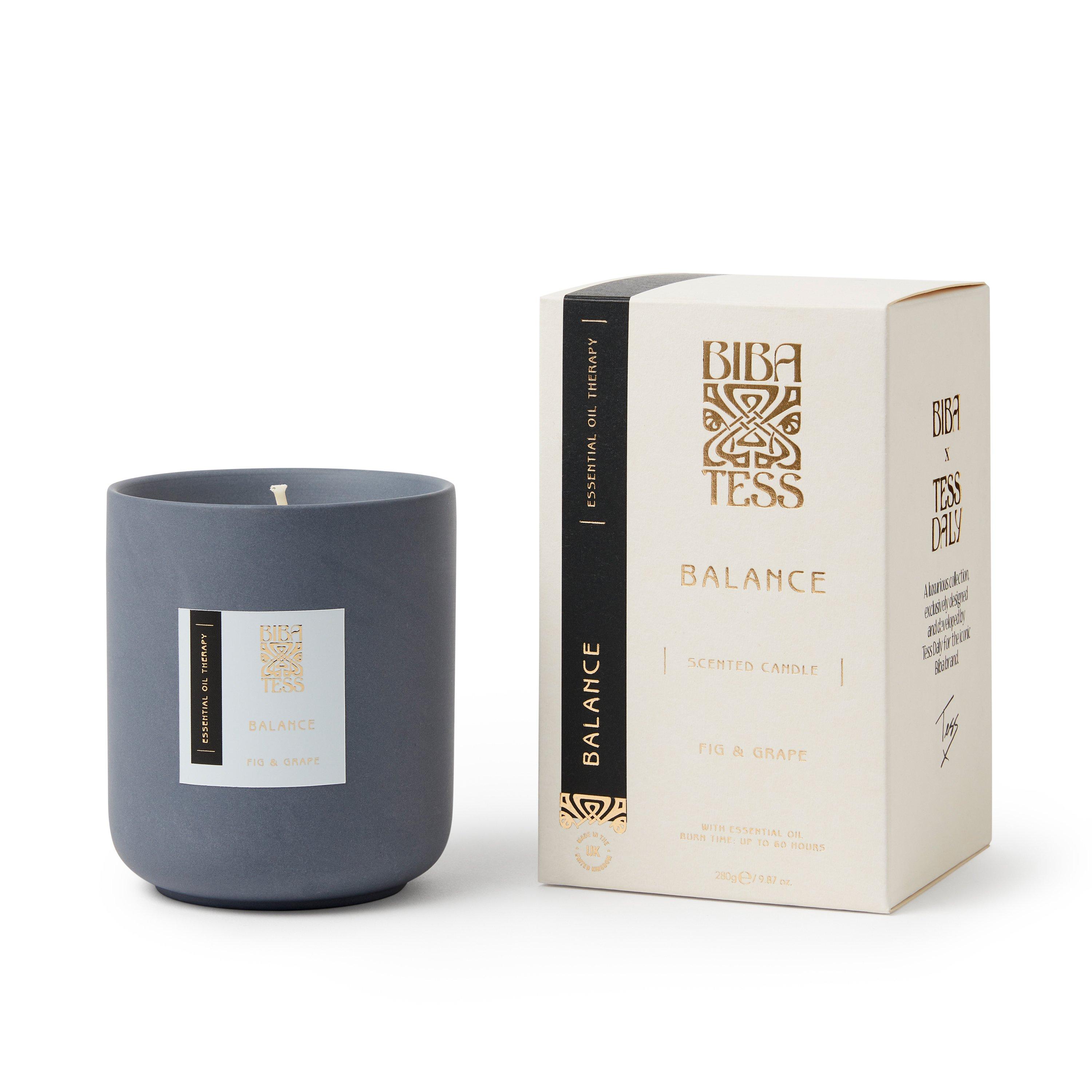 x Tess Daly Scented Candle