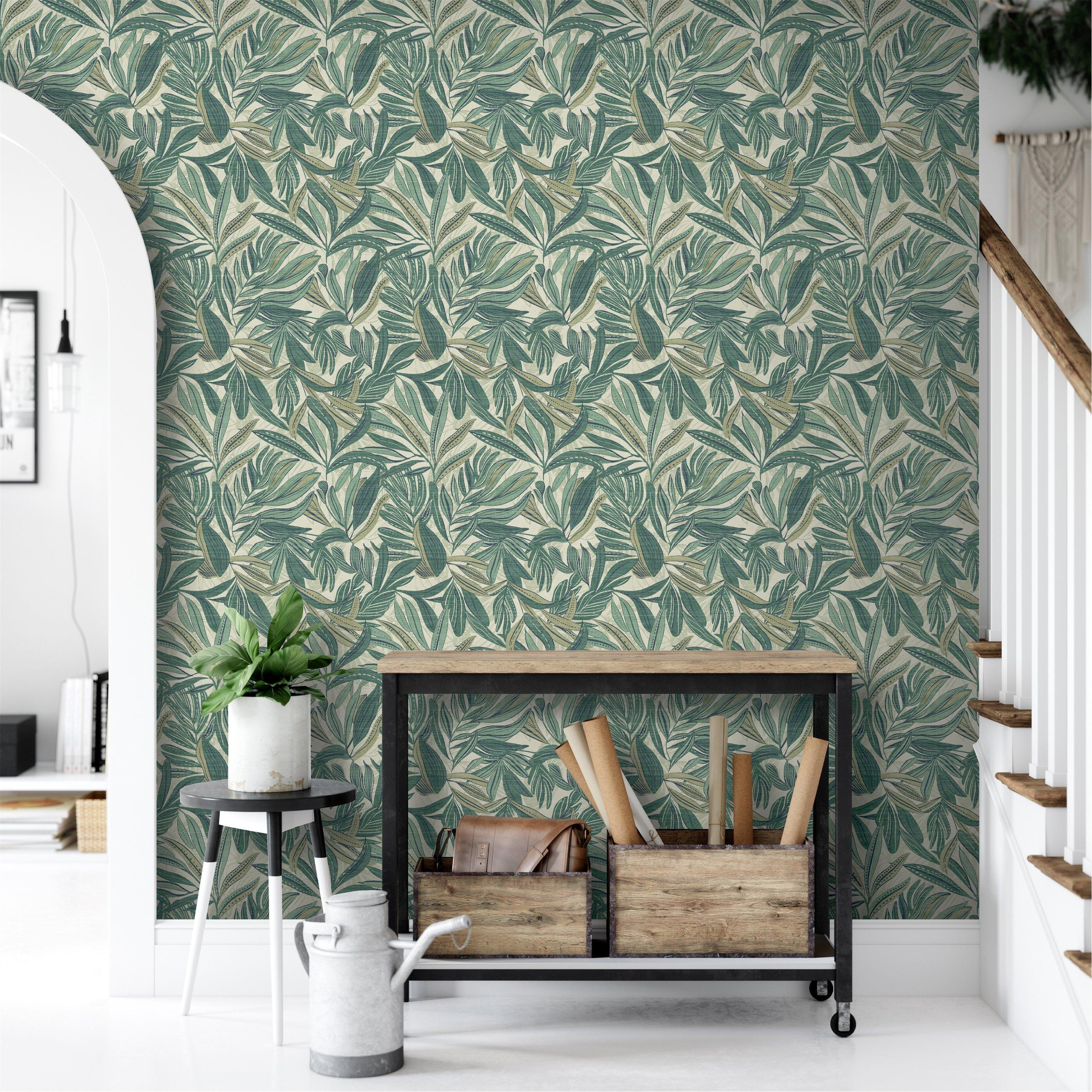 Green - Arthouse - Graphic Tropical Leaf Green Wallpaper - 4