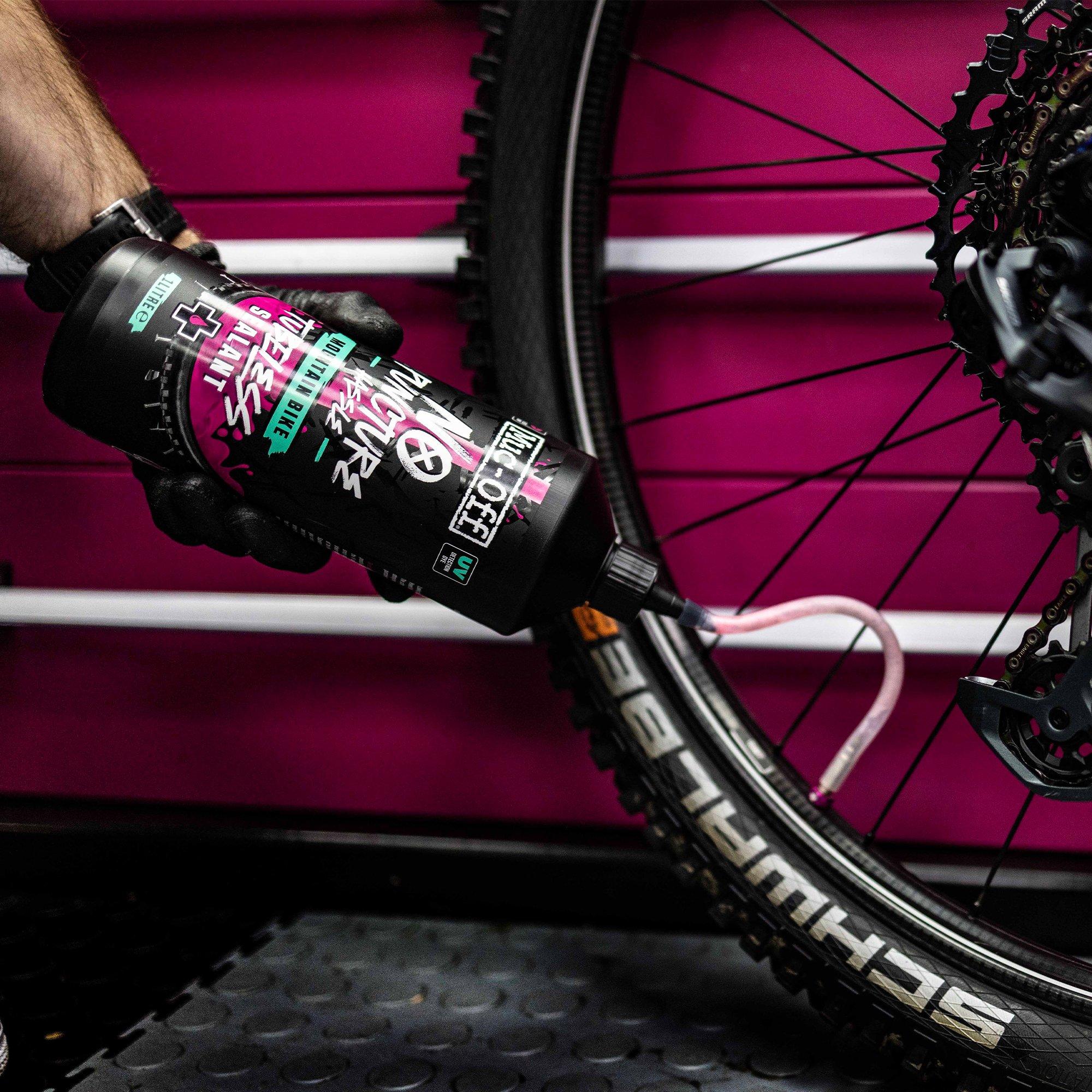 Black - Muc-Off - MTB Sealant 500ml - 2