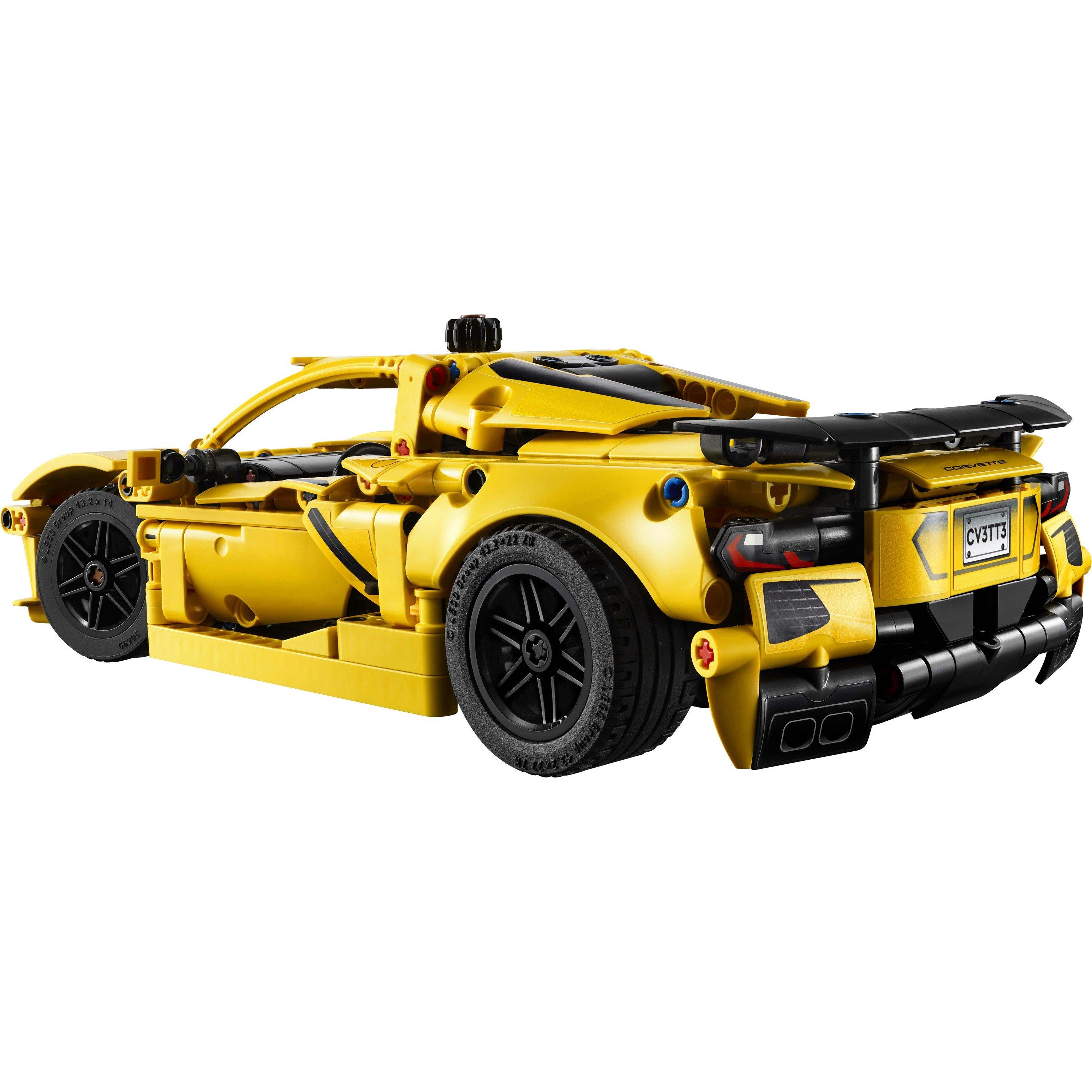 Chev Corvette - LEGO - Technic 42205 Chevrolet Corvette Stingray Set - 14