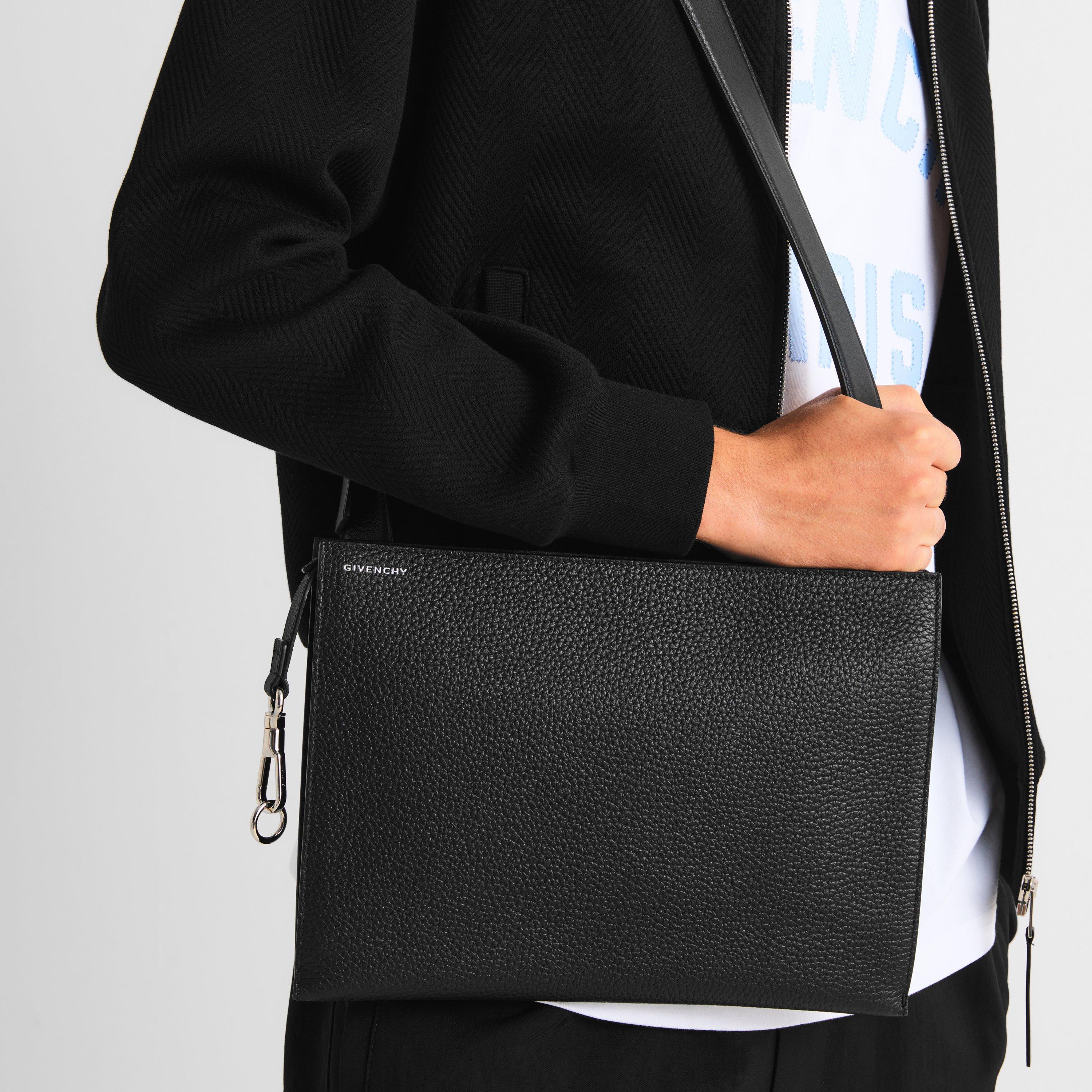 Black - GIVENCHY - GIV Flat Pouch Sn63 - 3