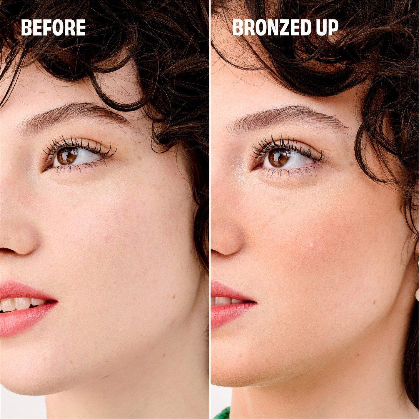 Light Brown - Benefit - Hoola Light Matte Powder Bronzer - 3