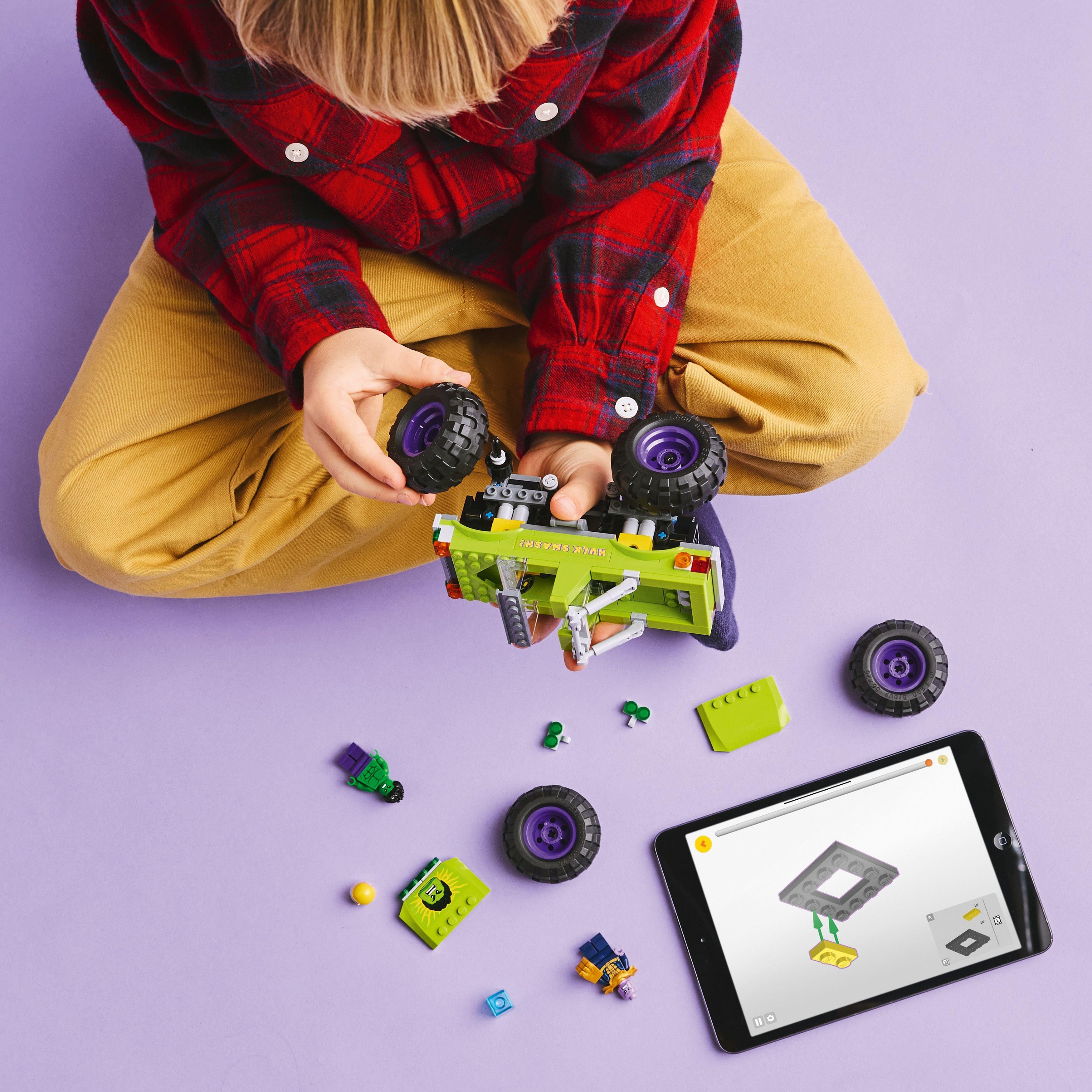 Hulk Truck - LEGO - Marvel The Hulk Truck vs. Thanos Set 76312 - 2