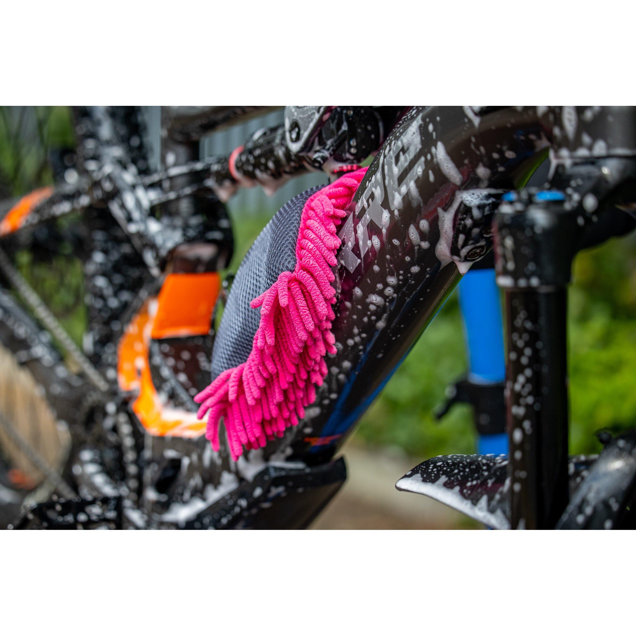 Pink - Muc-Off - 2-in-1 Microfibre Wash Mitt - 5