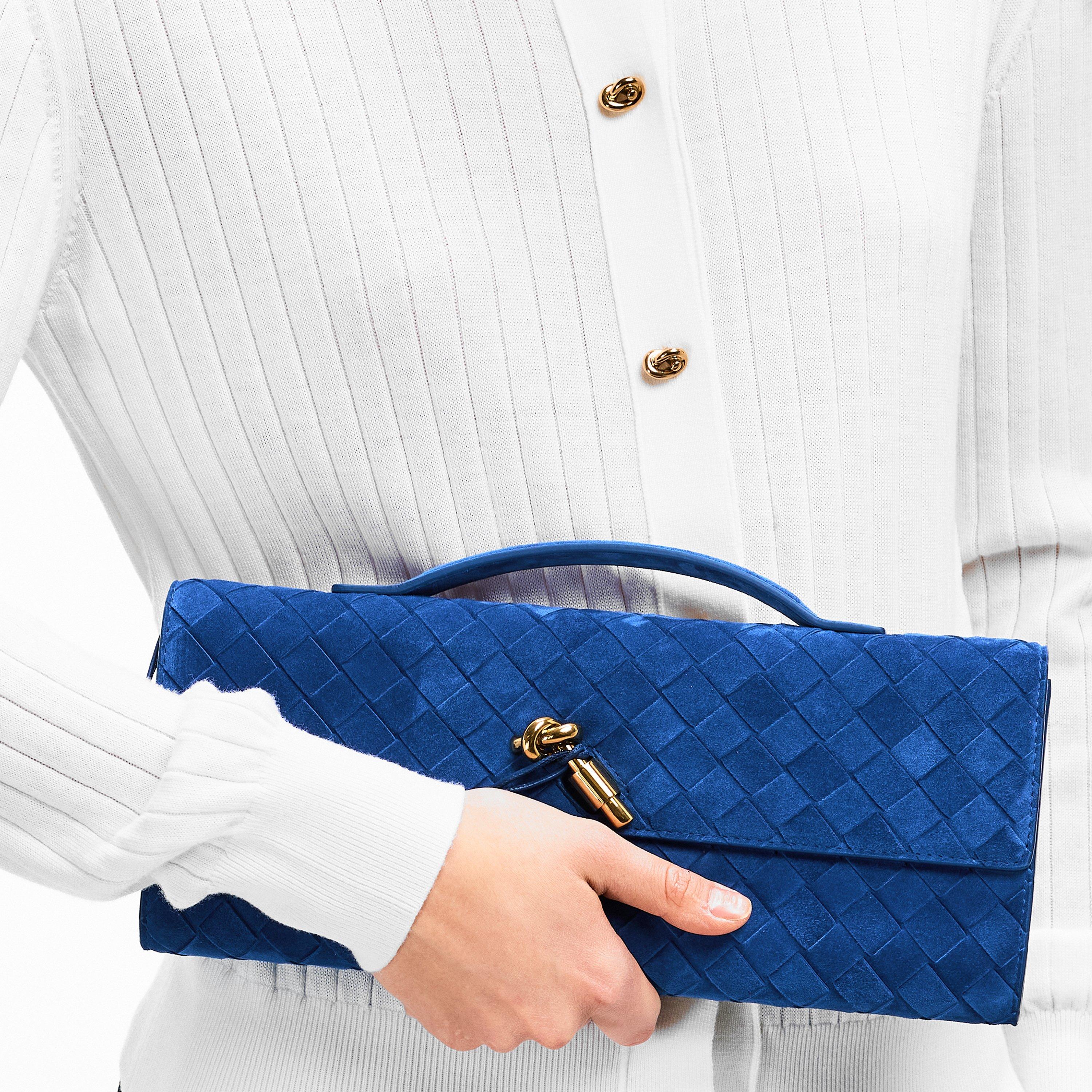 Blue Royal - Bottega Veneta - Andiamo Clutch - 3